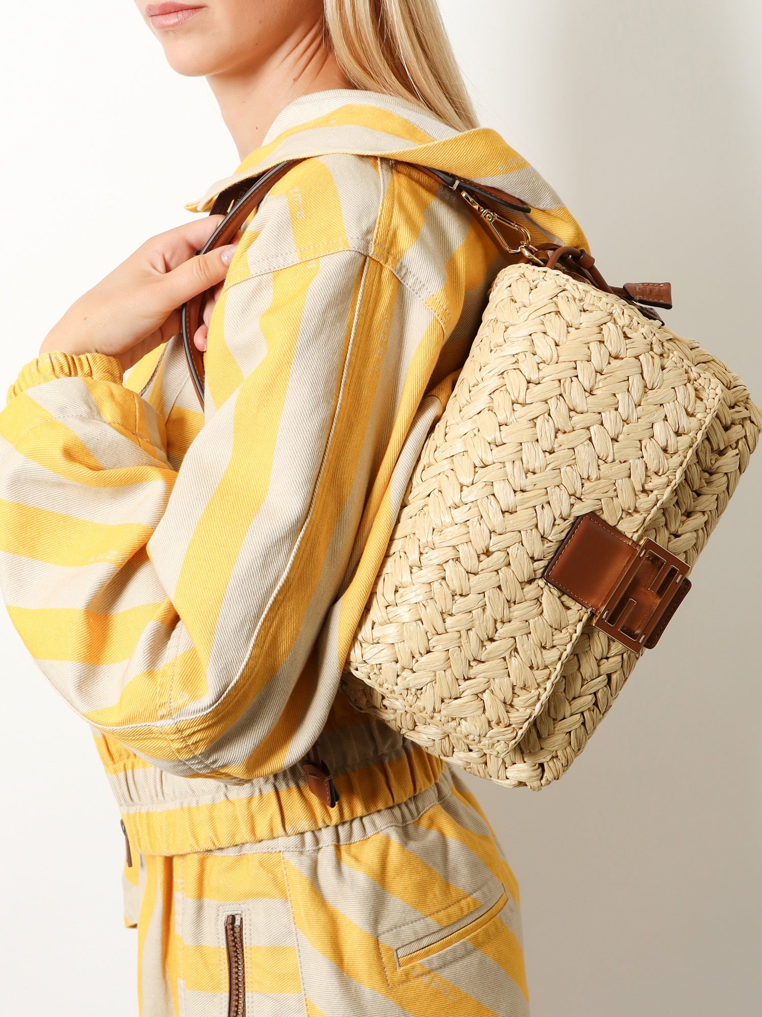 Fendi Mamma Baguette Medium Raffia Crossbody Bag