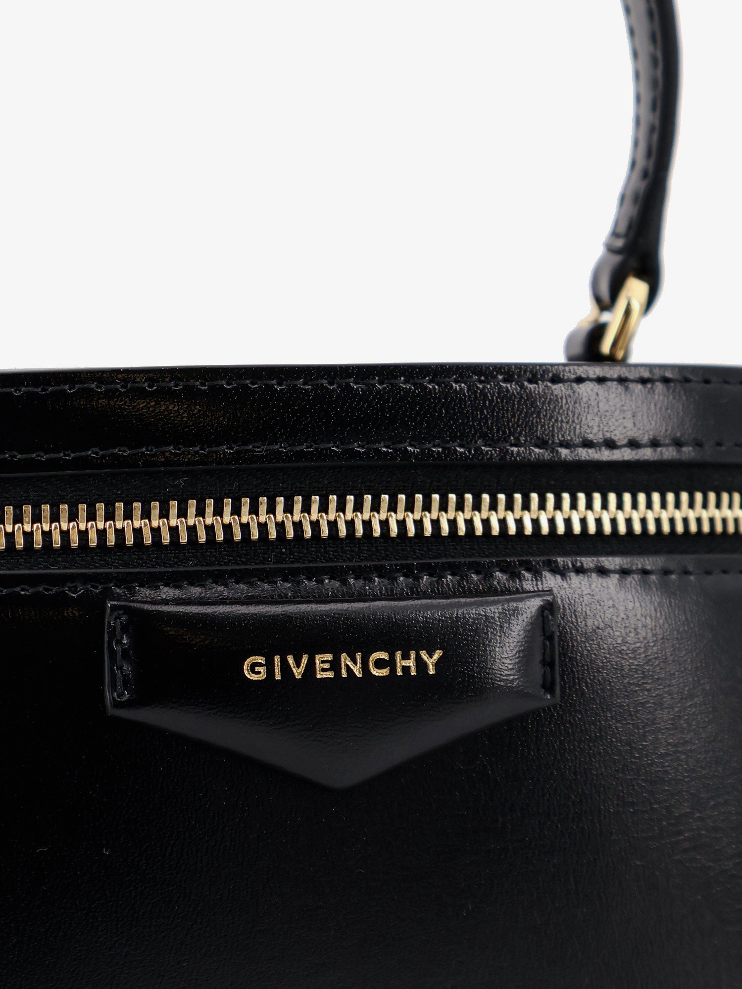 Givenchy Vanity Antigona Leather Handbag With Lettering Logo On The Front