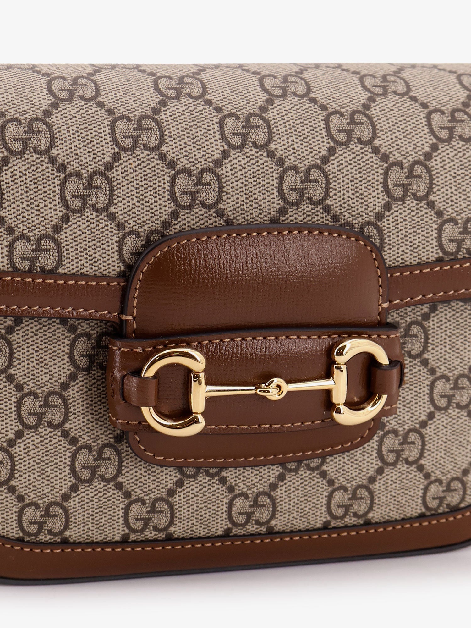 Gucci Coated Canvas Gucci Horsebit 1955 Crossbody Bag With Gg Supreme Motif