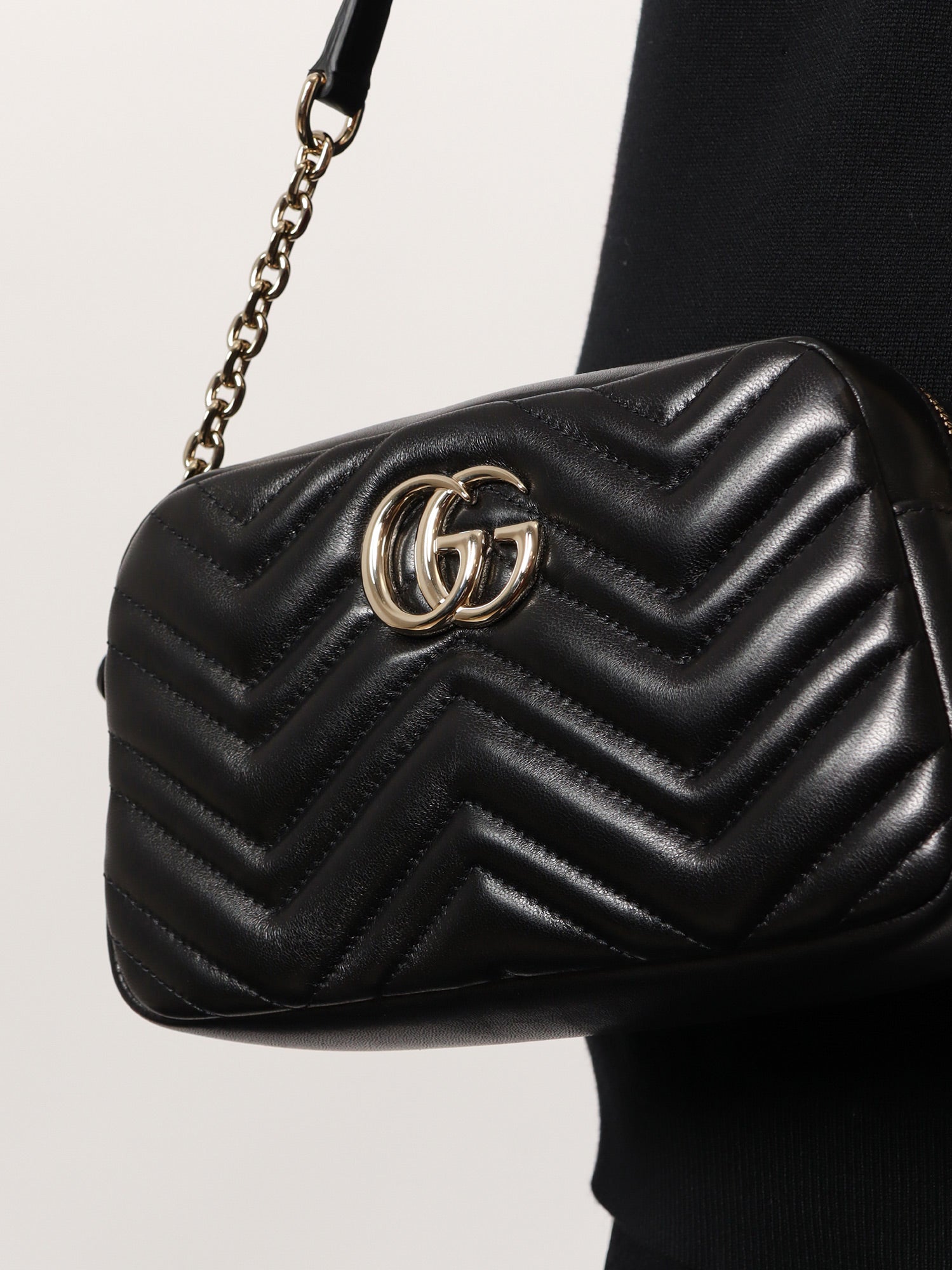 Gucci Gg Marmont Leather Camera Bag