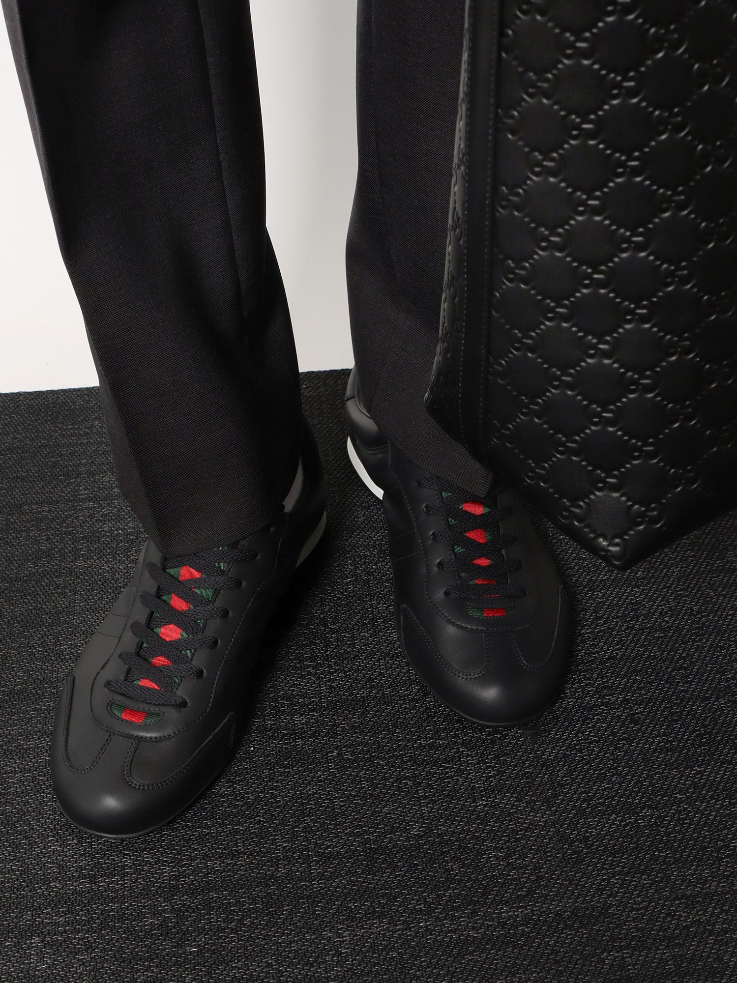 Gucci Guci Shift Leather Sneakers