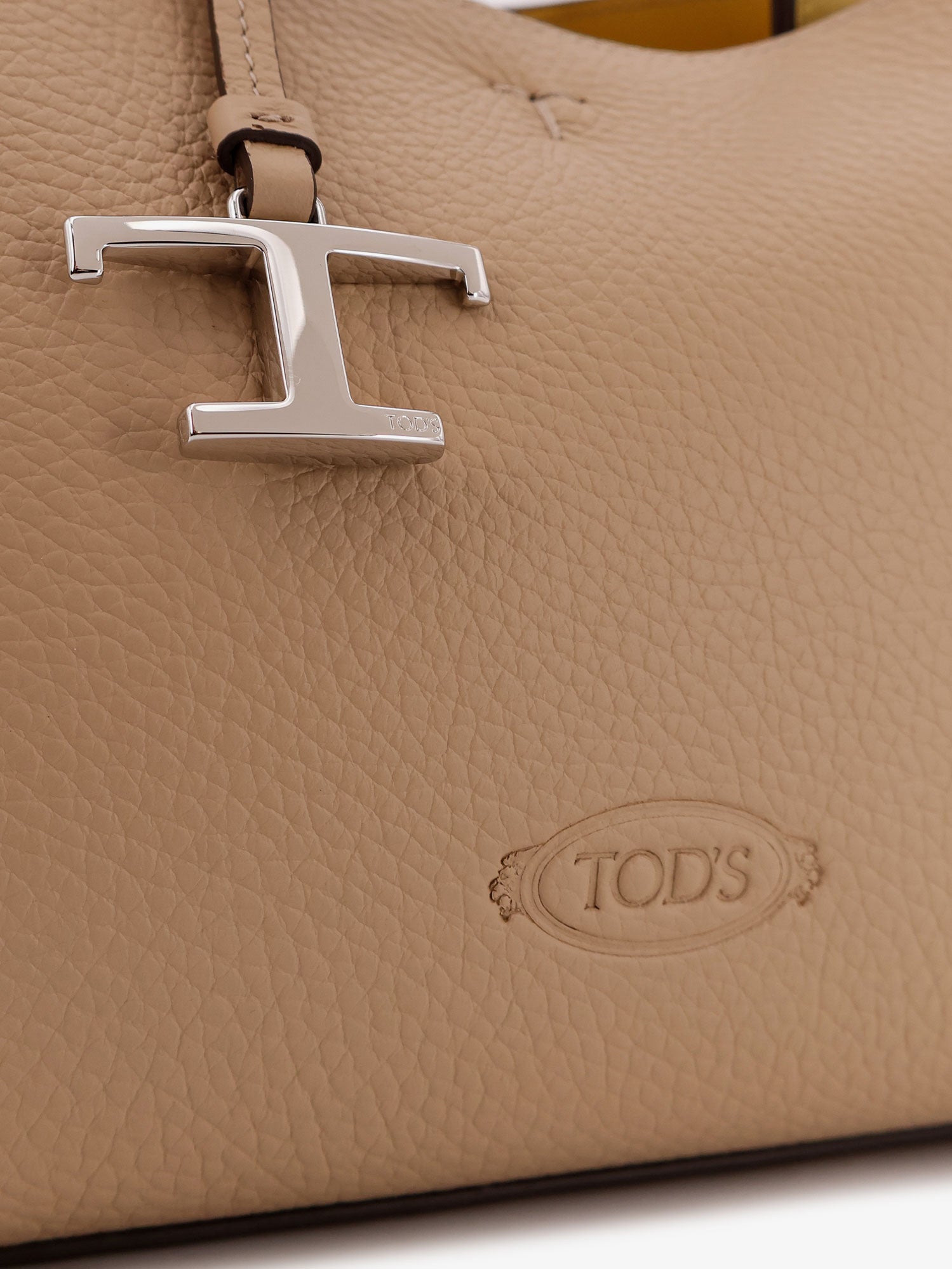 Tod's Leather Shoulder Bag With Metal T-timeless Logo