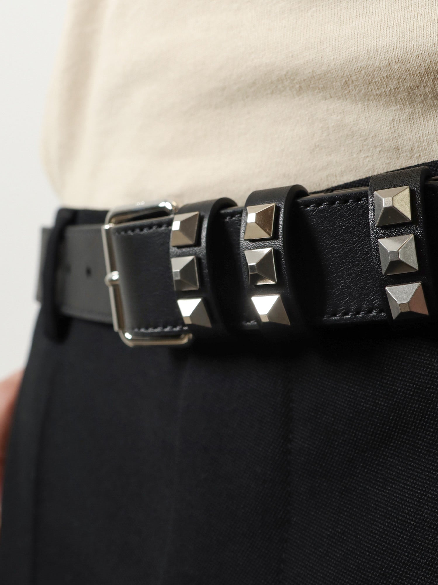 Valentino Flaneuse Leather Belt With Iconic Studs