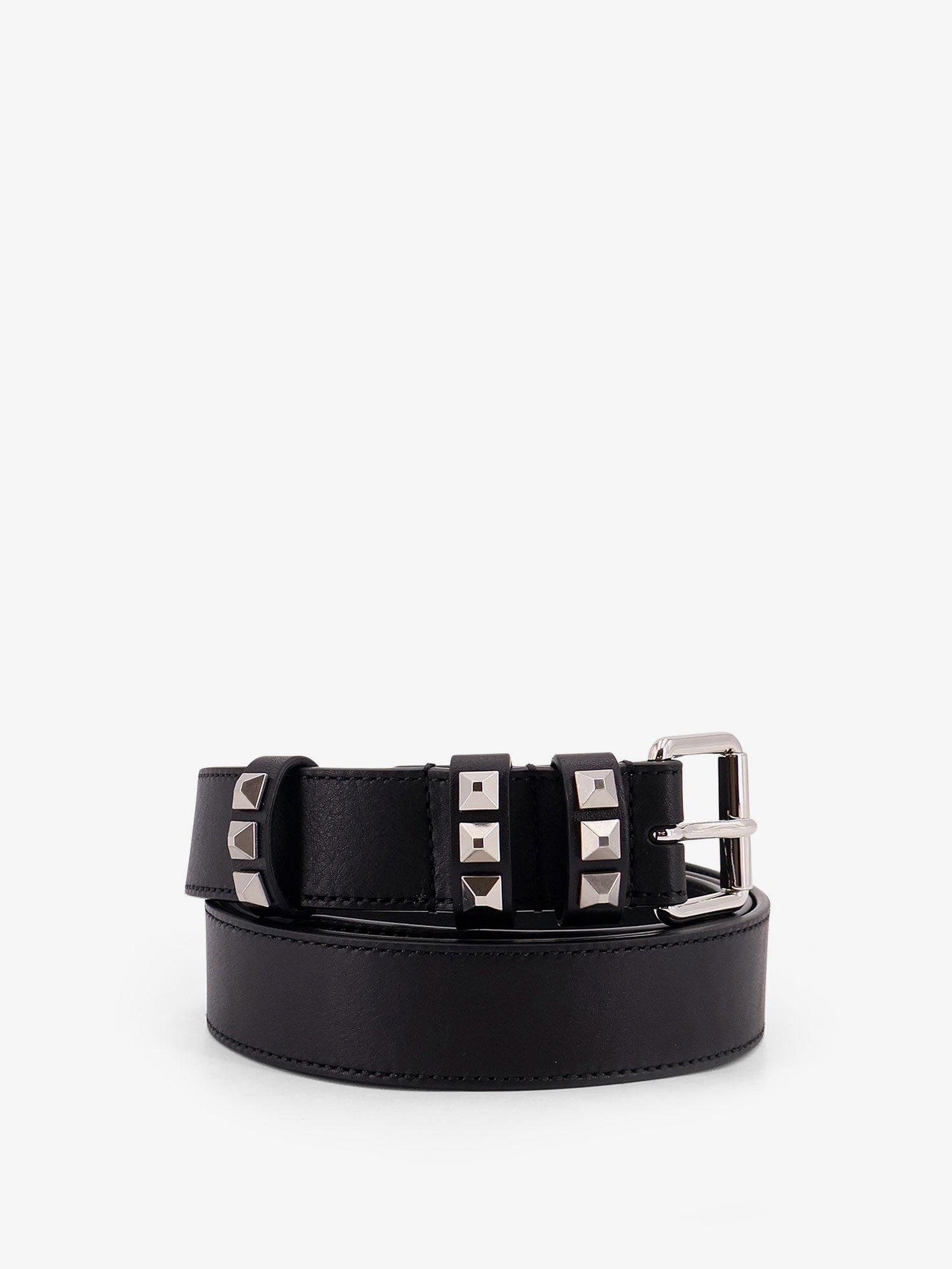 Valentino Flaneuse Leather Belt With Iconic Studs