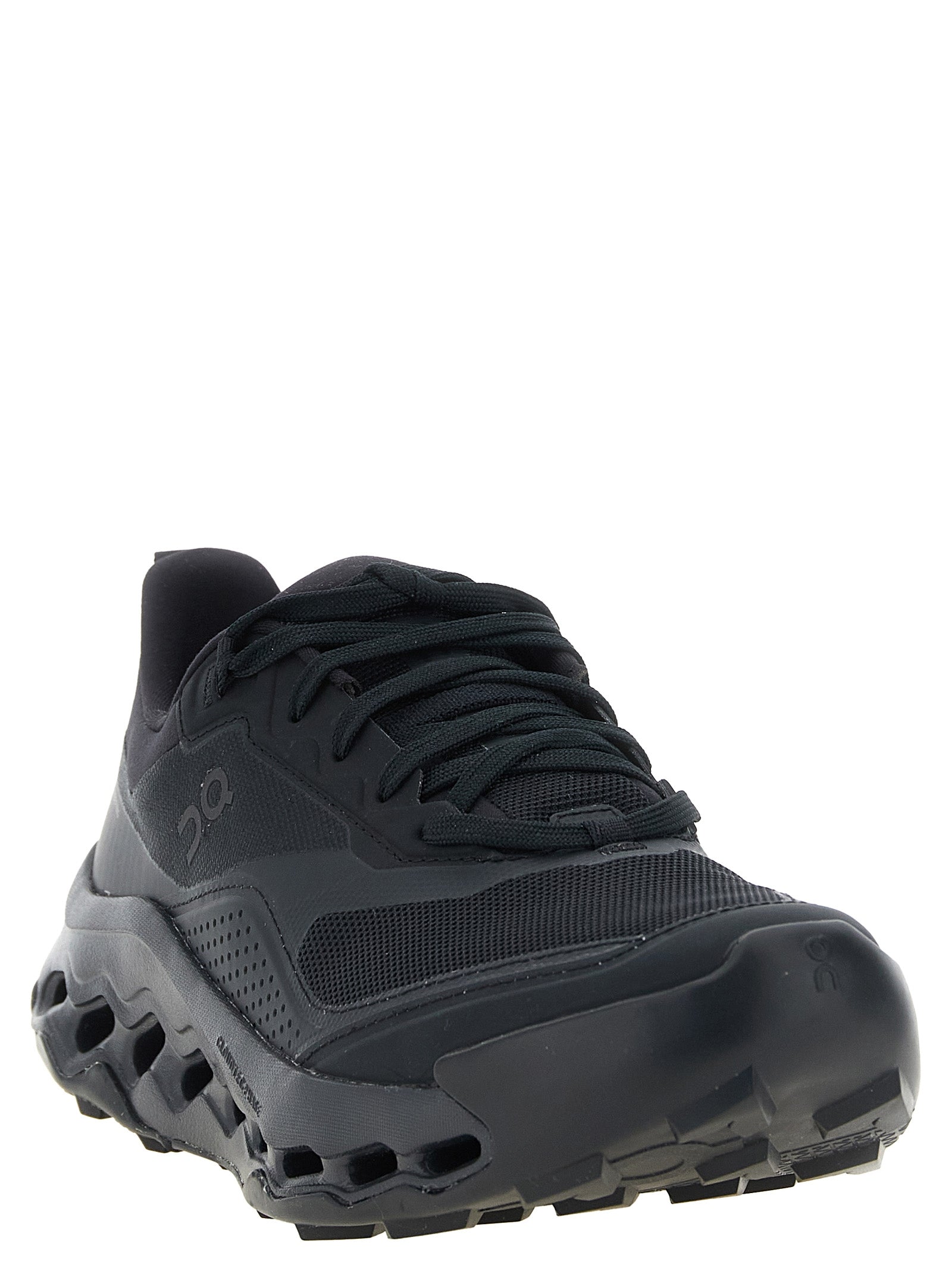 On 'Cloudhorizon 2' Sneakers