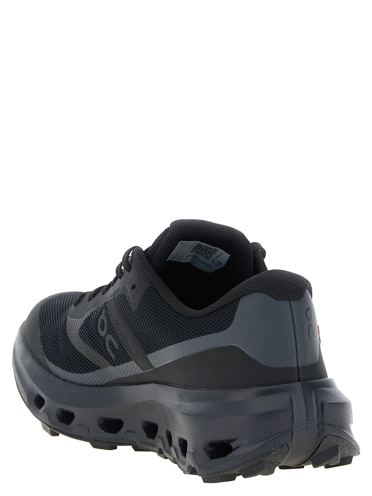 On 'Cloudvista 3 Waterproof' Sneakers