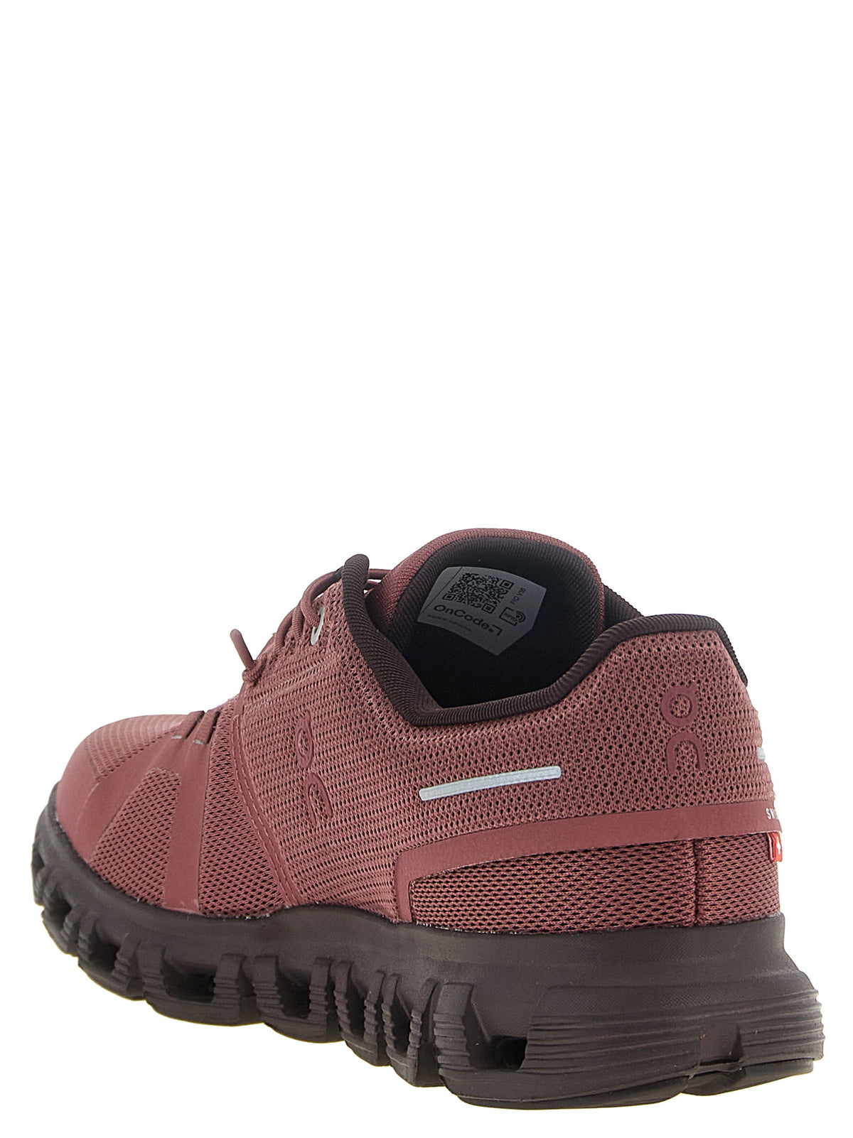 On 'Cloud 6' Sneakers