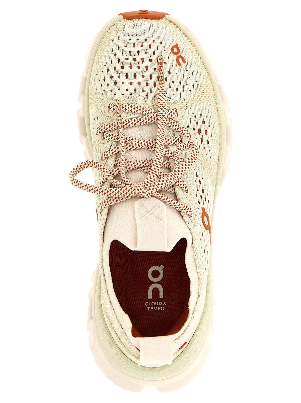 On 'Cloud X Tempo' Sneakers