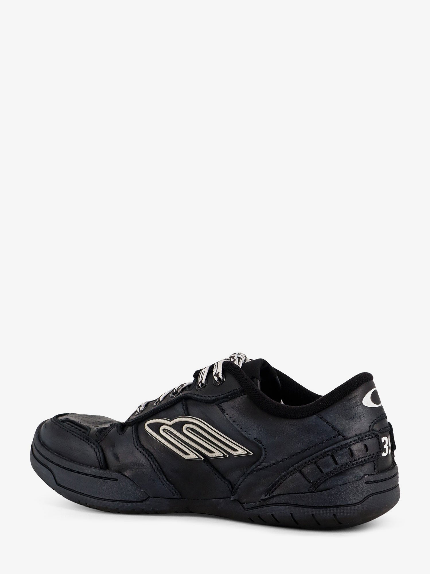 Balenciaga Hamptons Worn-out Low-top Leather Sneakers