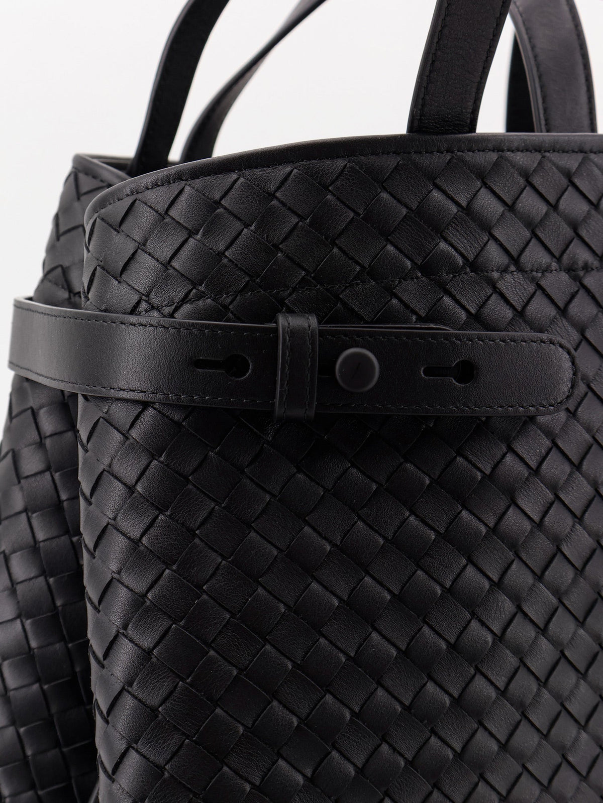 Bottega Veneta Intreccio Leather Shoulder Bag