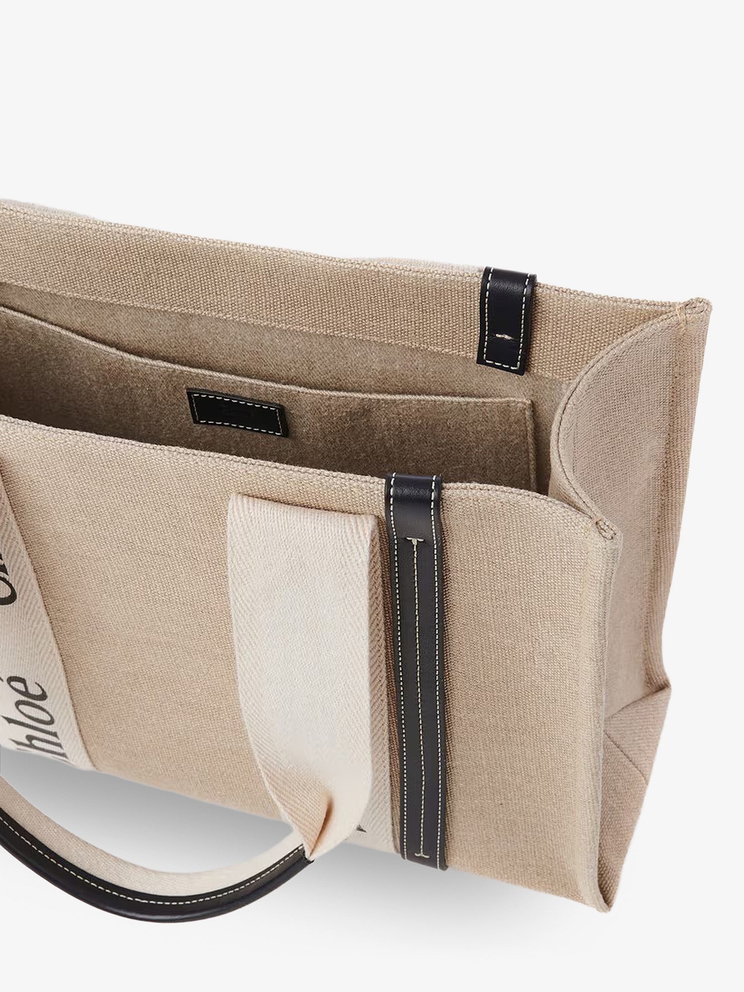 Chloé Woody Linen Shoulder Bag With Front Lettering Logo