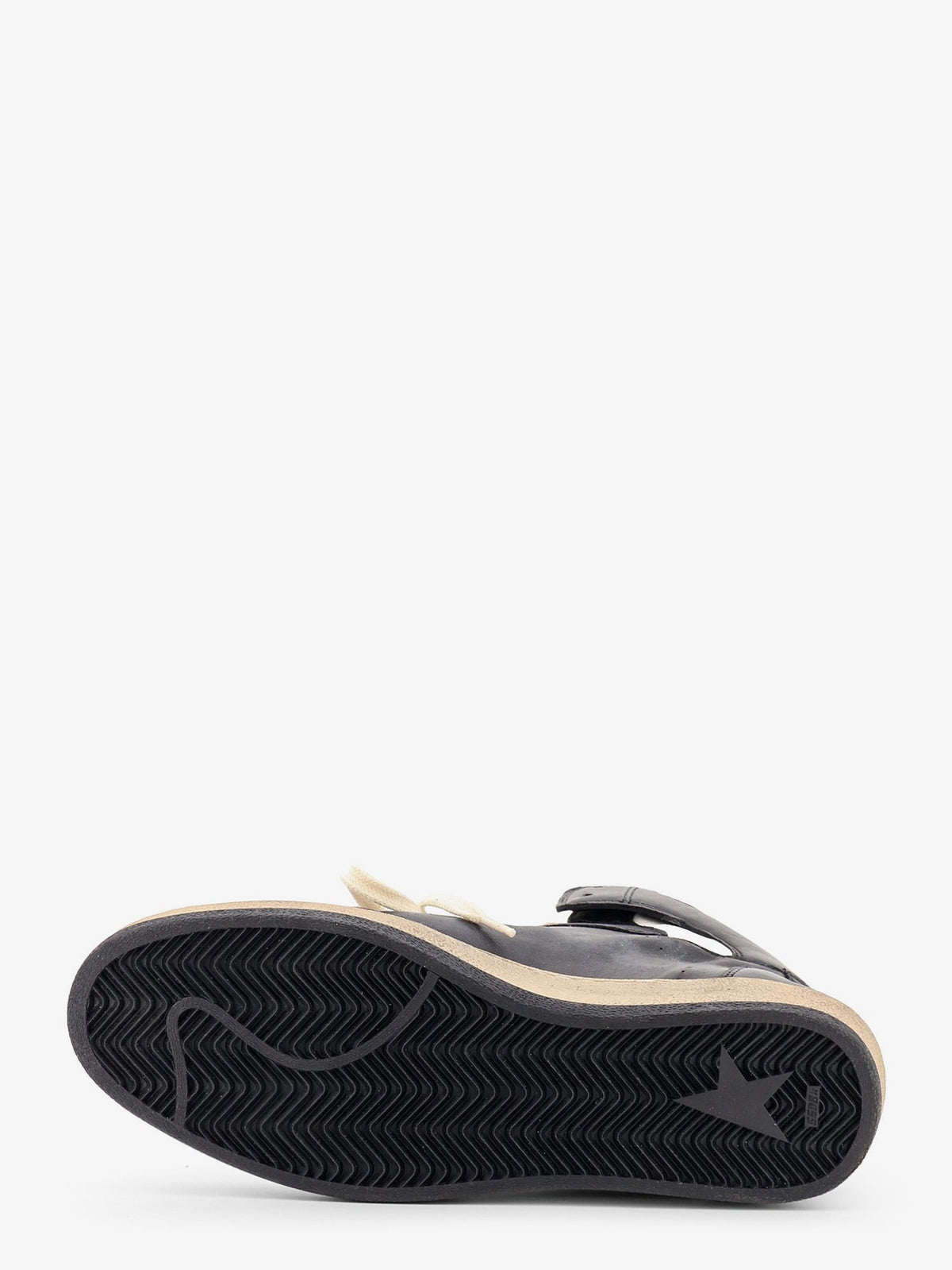 Golden Goose Sky Star Sneakers In Leather With A Used Effect