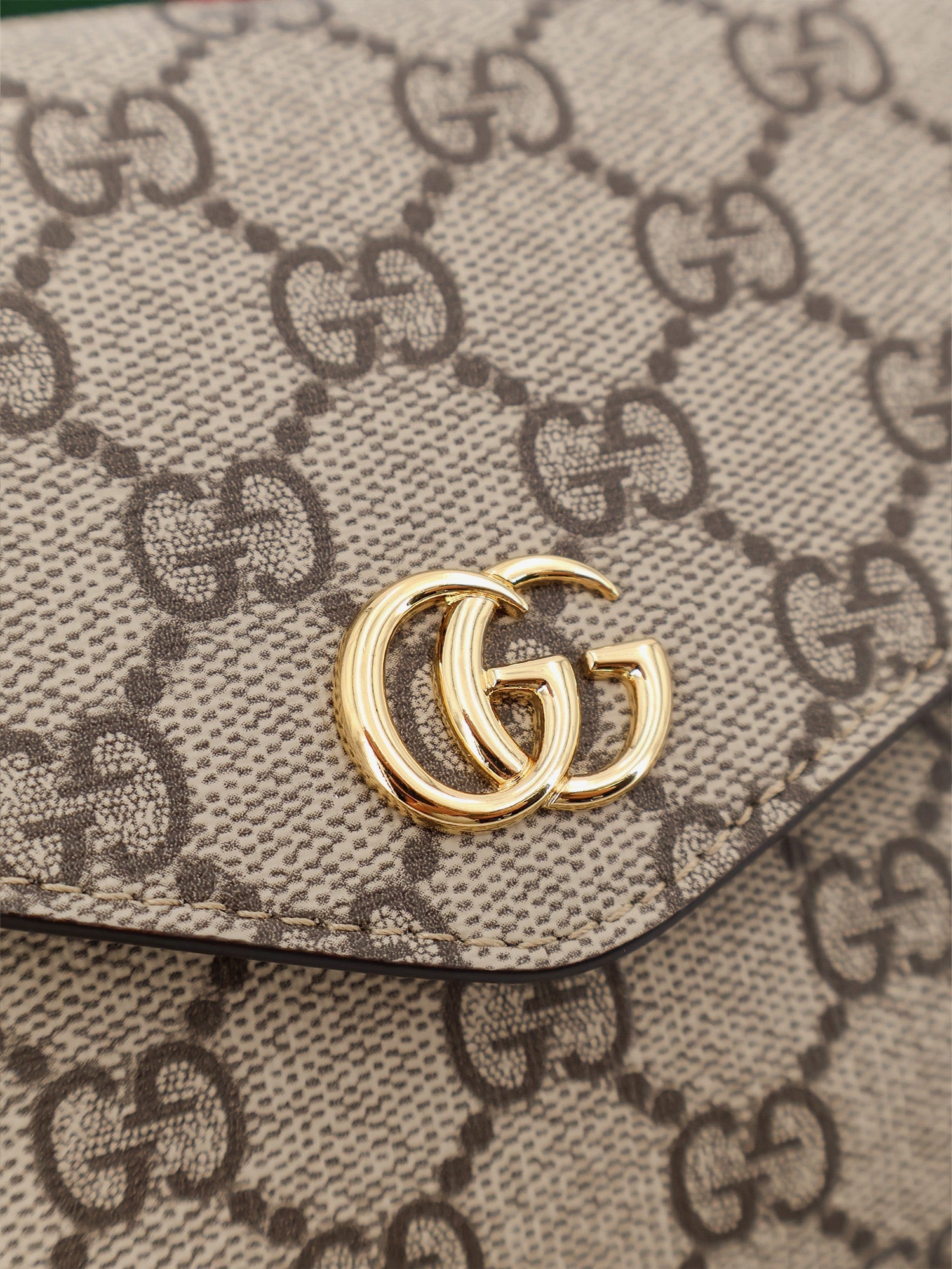 Gucci Ophidia Gg Supreme Fabric Crossbody Bag