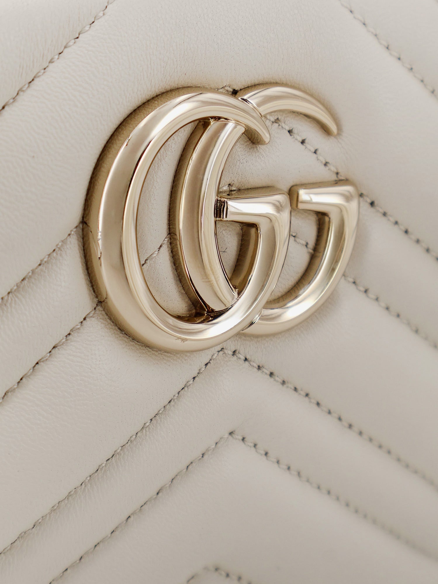 Gucci Gg Marmont Leather Camera Bag