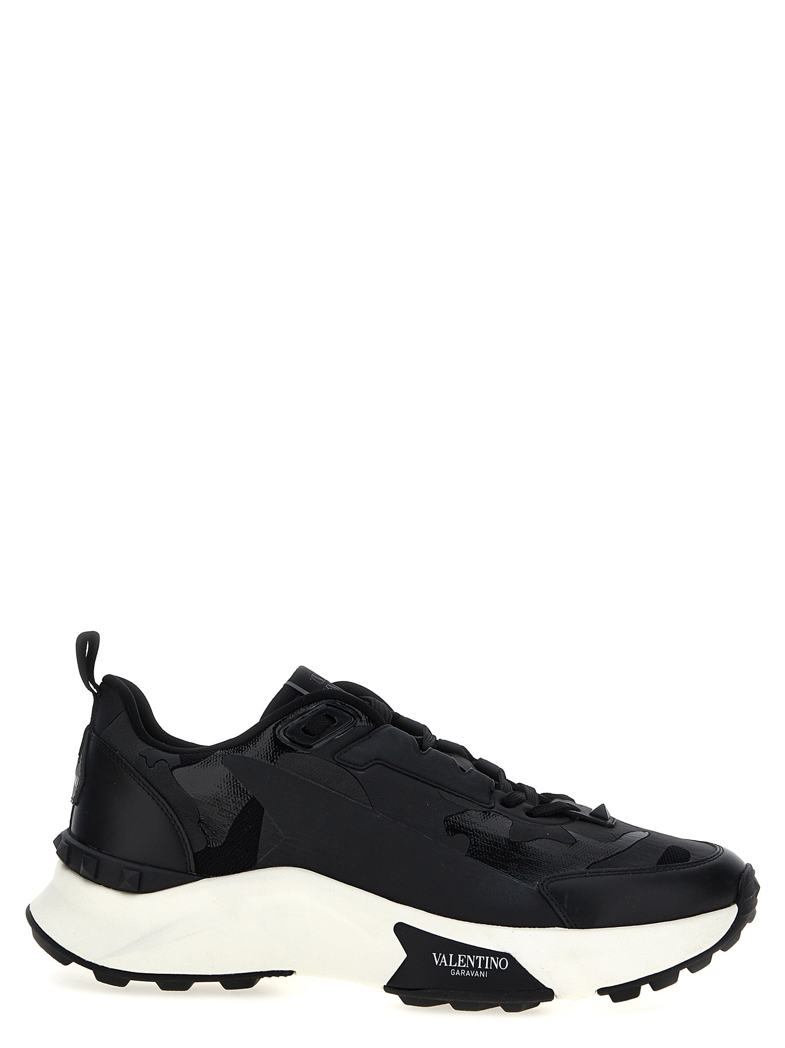 Valentino Garavani Valentino Garavani 'True Act' Sneakers