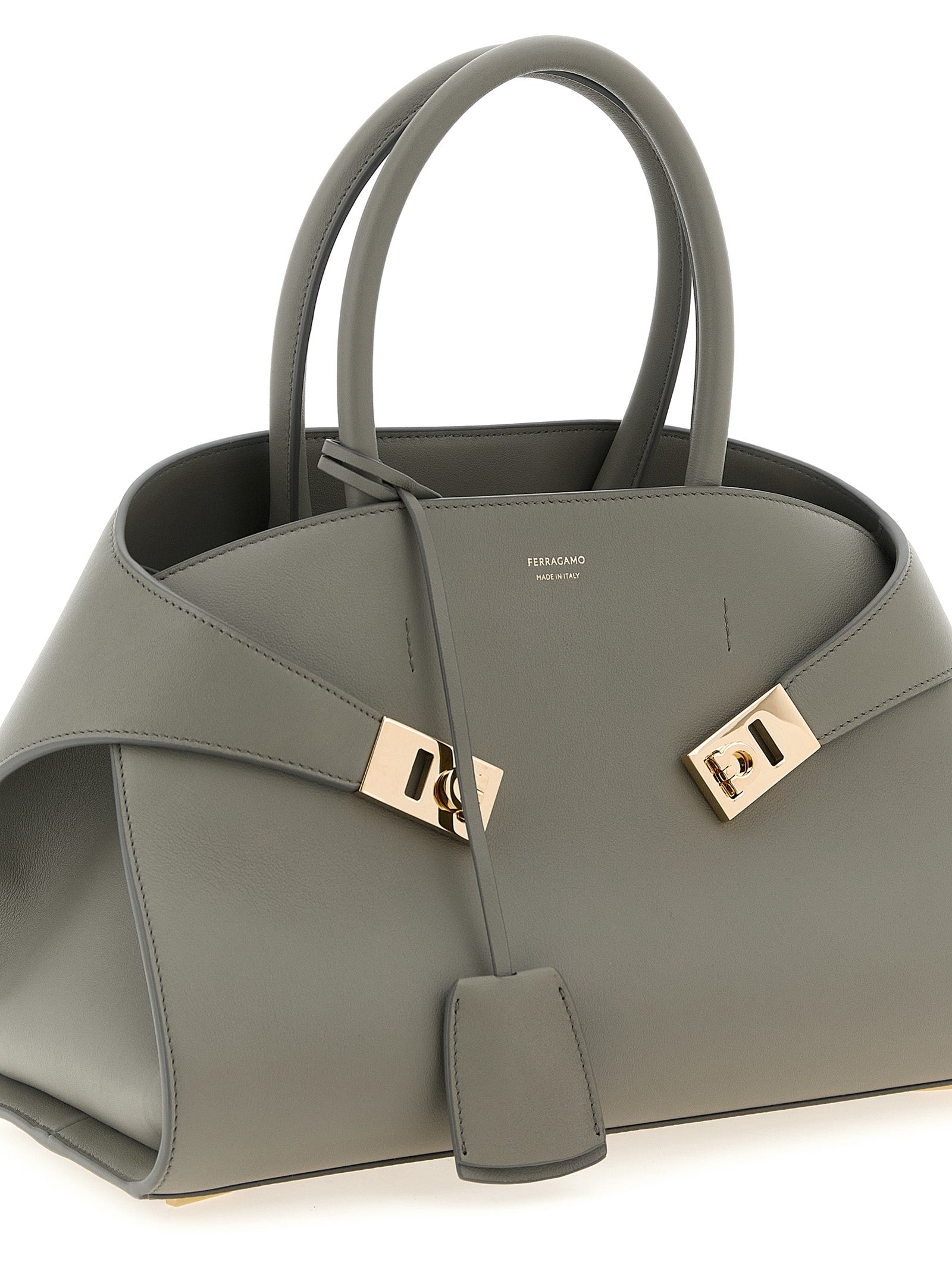 Ferragamo 'Hug (M)' Handbag