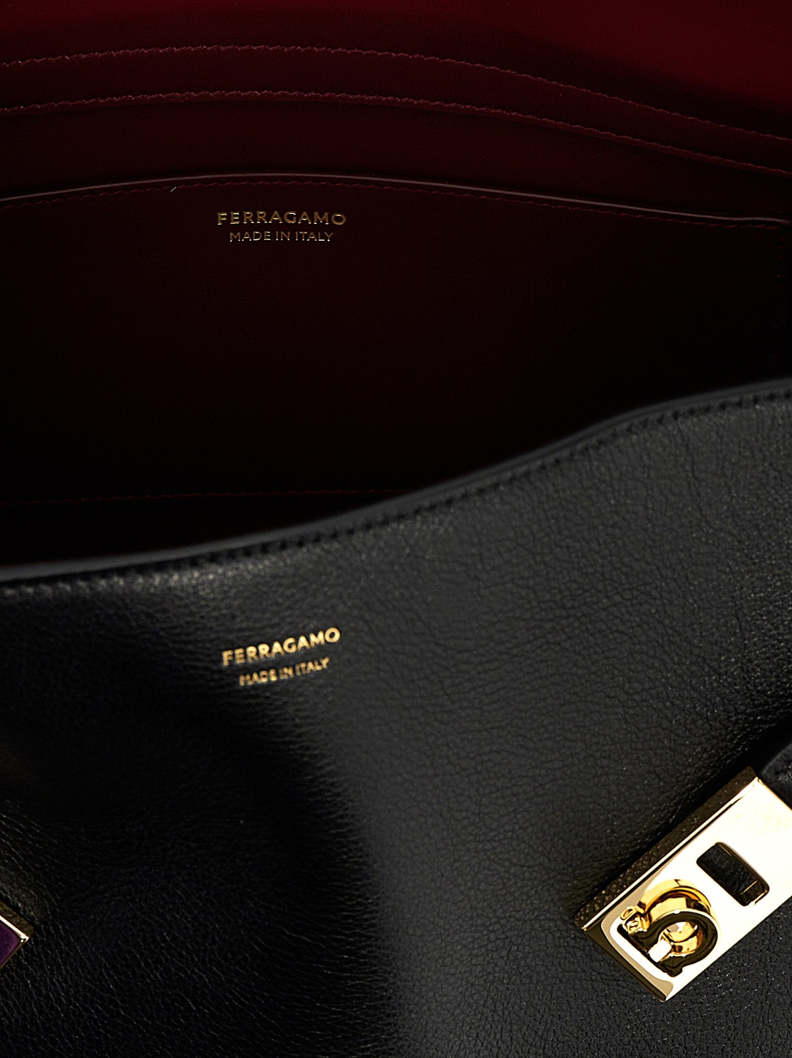 Ferragamo 'Hug Soft M' Shoulder Bag