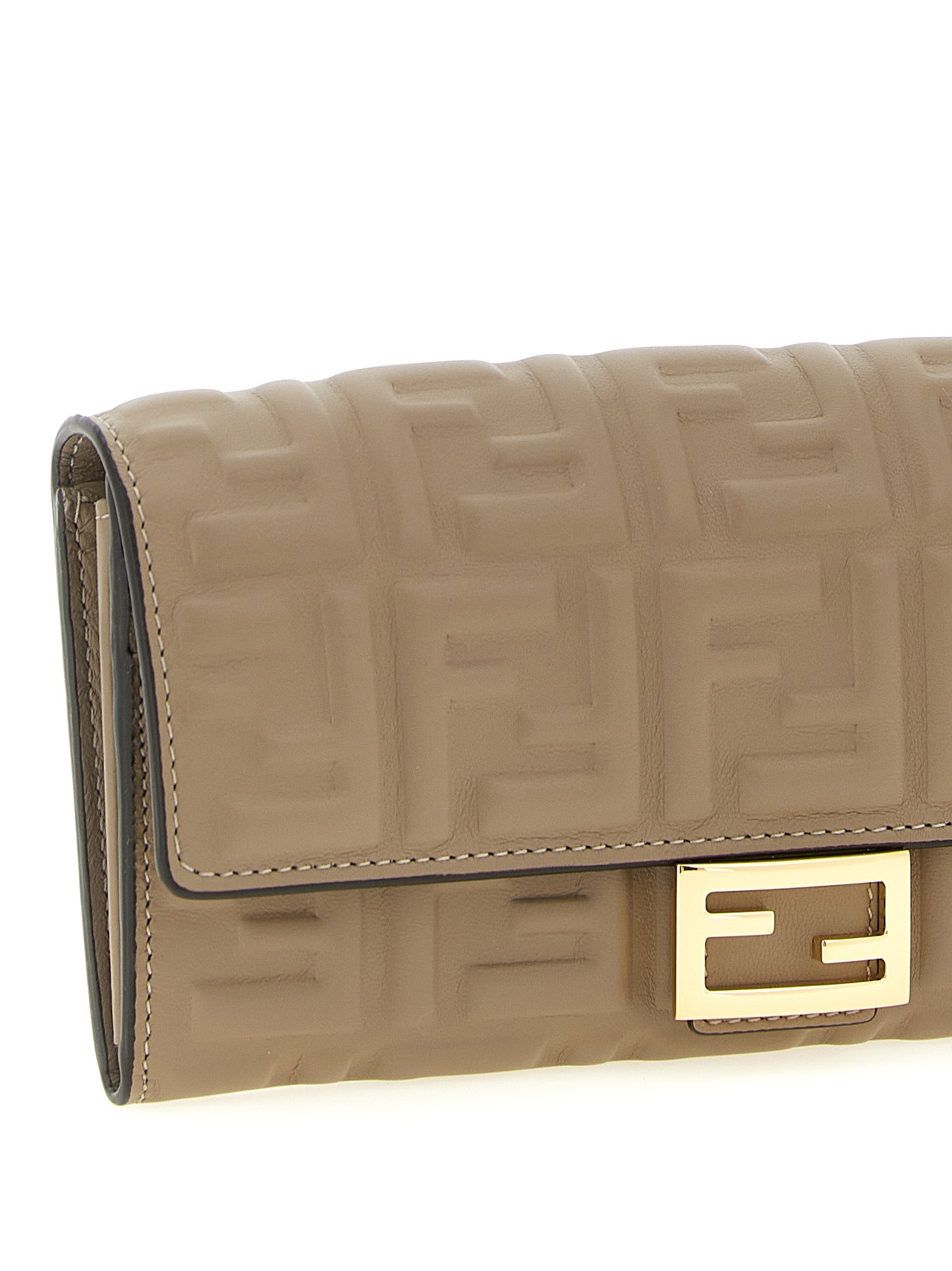 Fendi 'Continental Baguette' Wallet On Chain