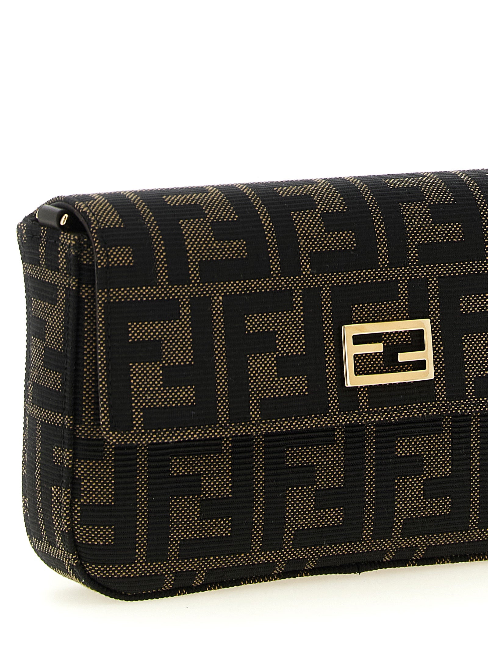 Fendi 'Tube' Wallet On Chain