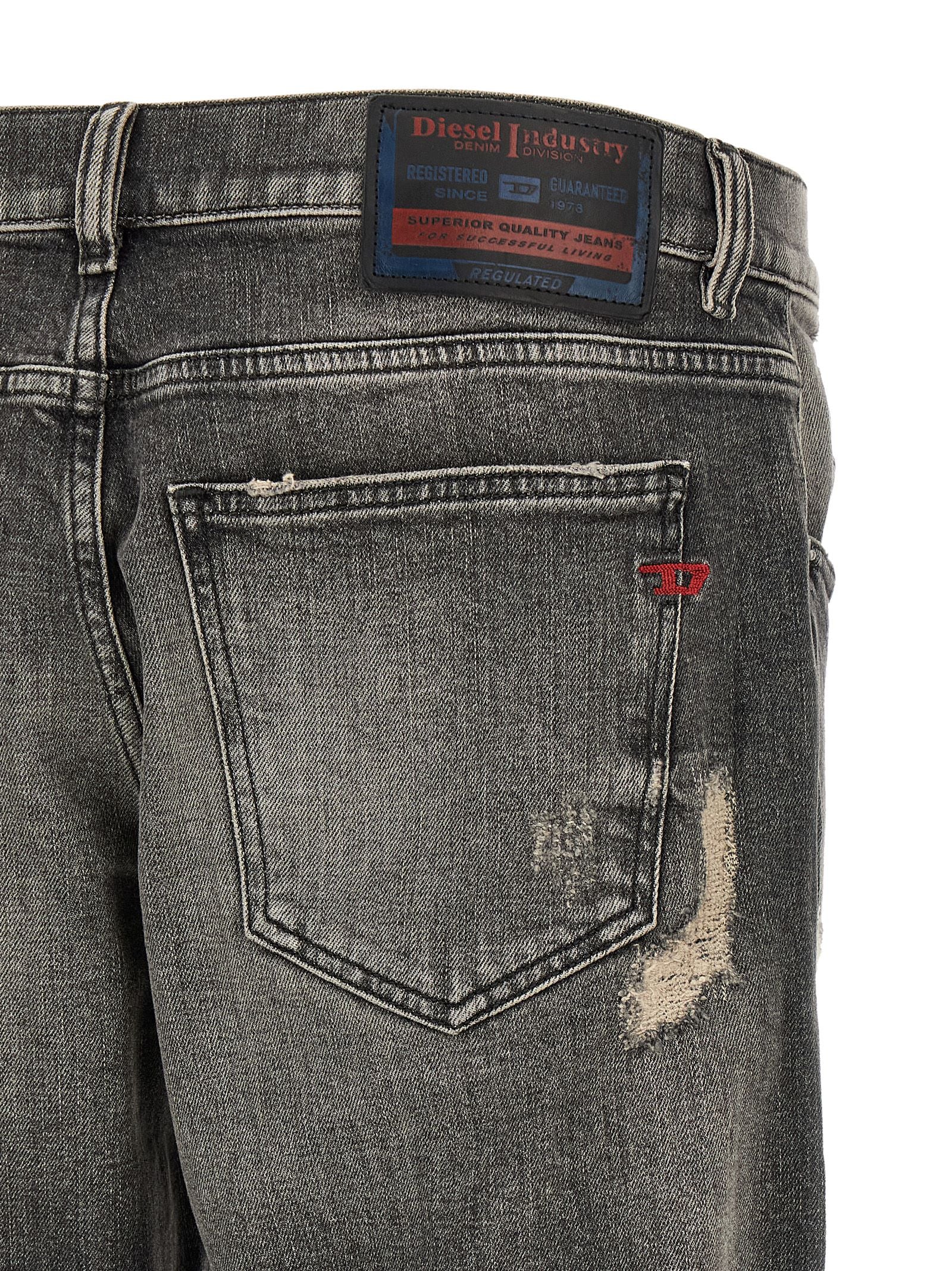 Diesel '2019 D-Strukt' Jeans