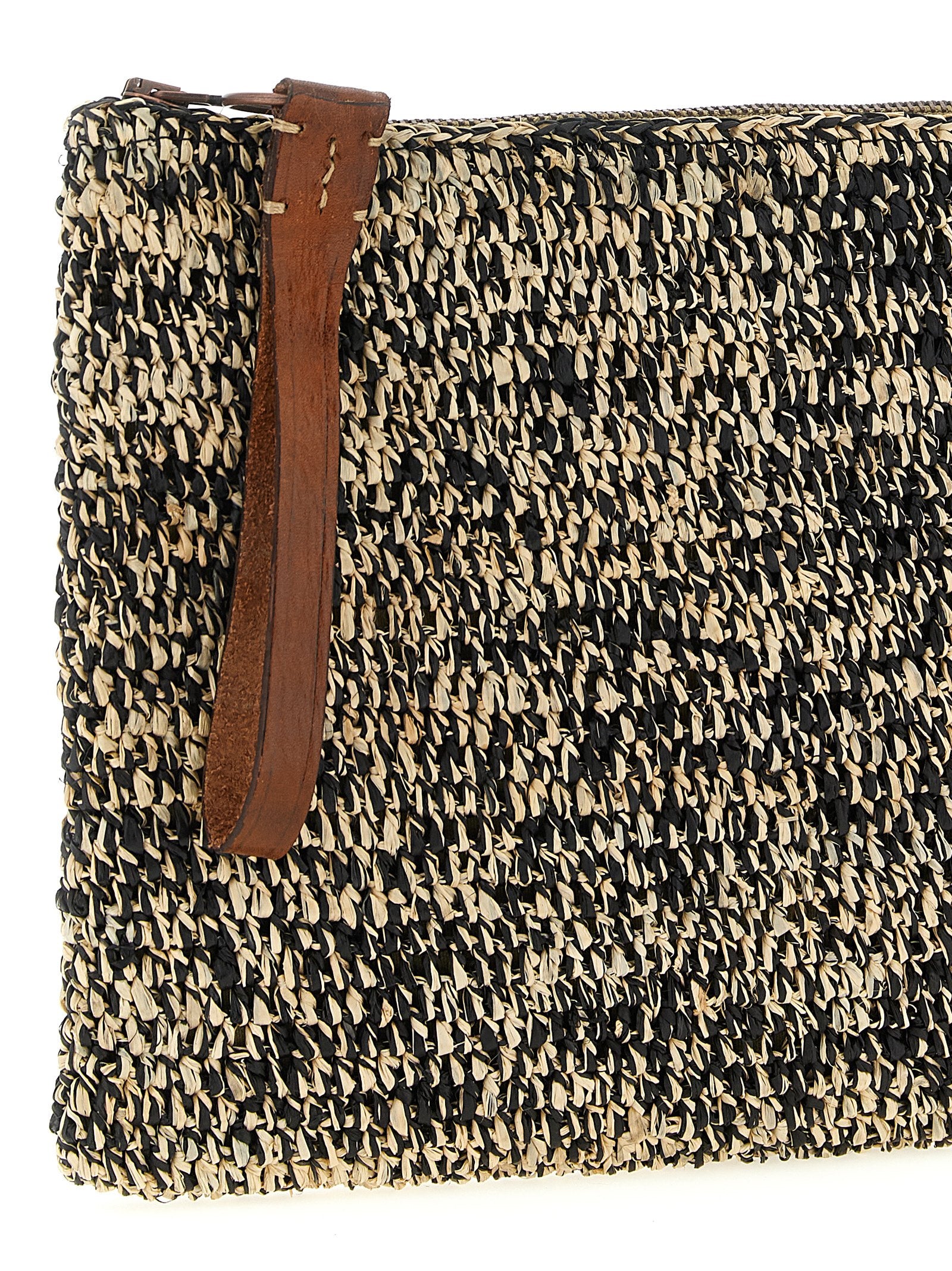 Ibeliv 'Ampy' Clutch