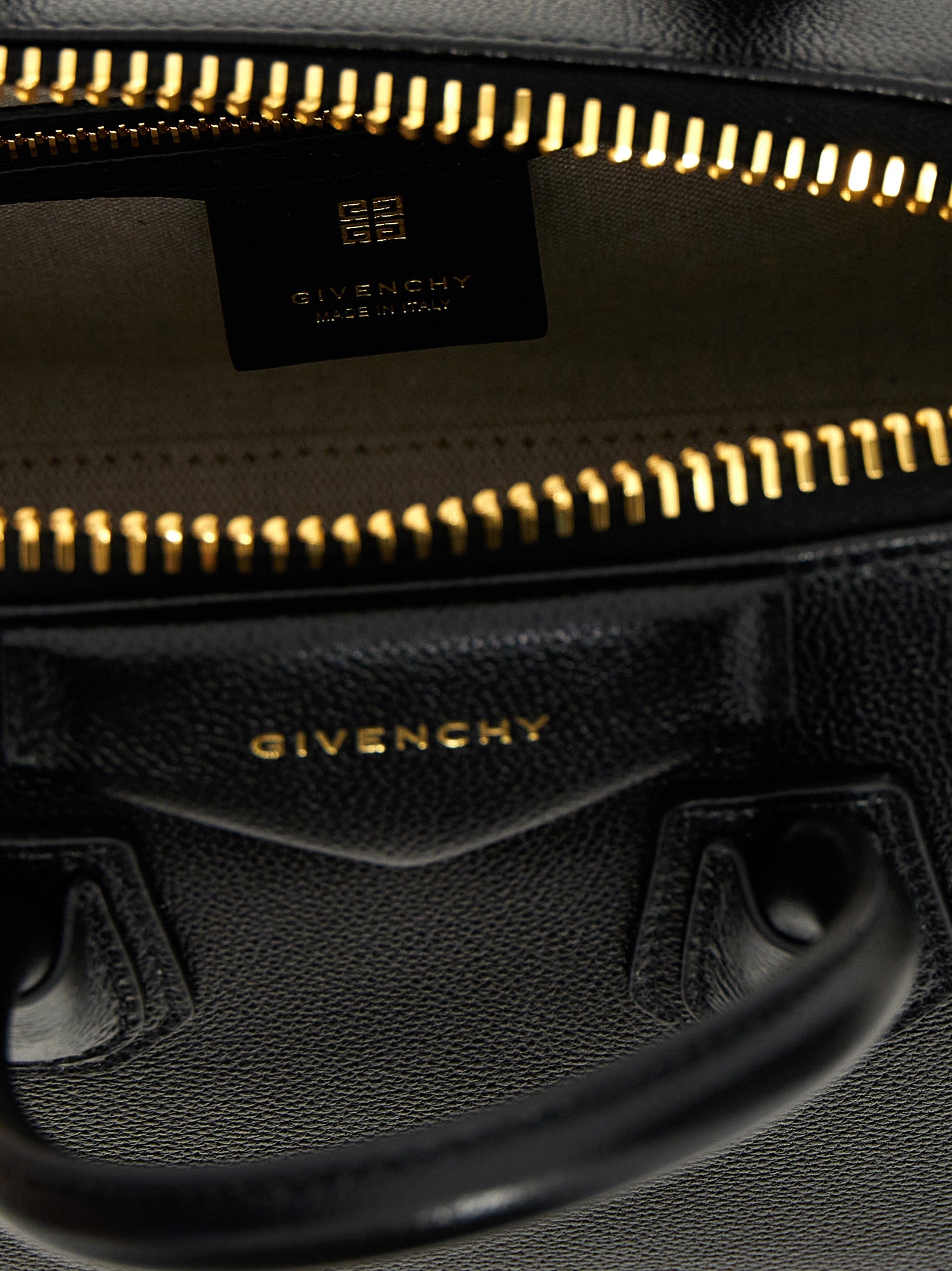 Givenchy 'Antigona' Mini Handbag