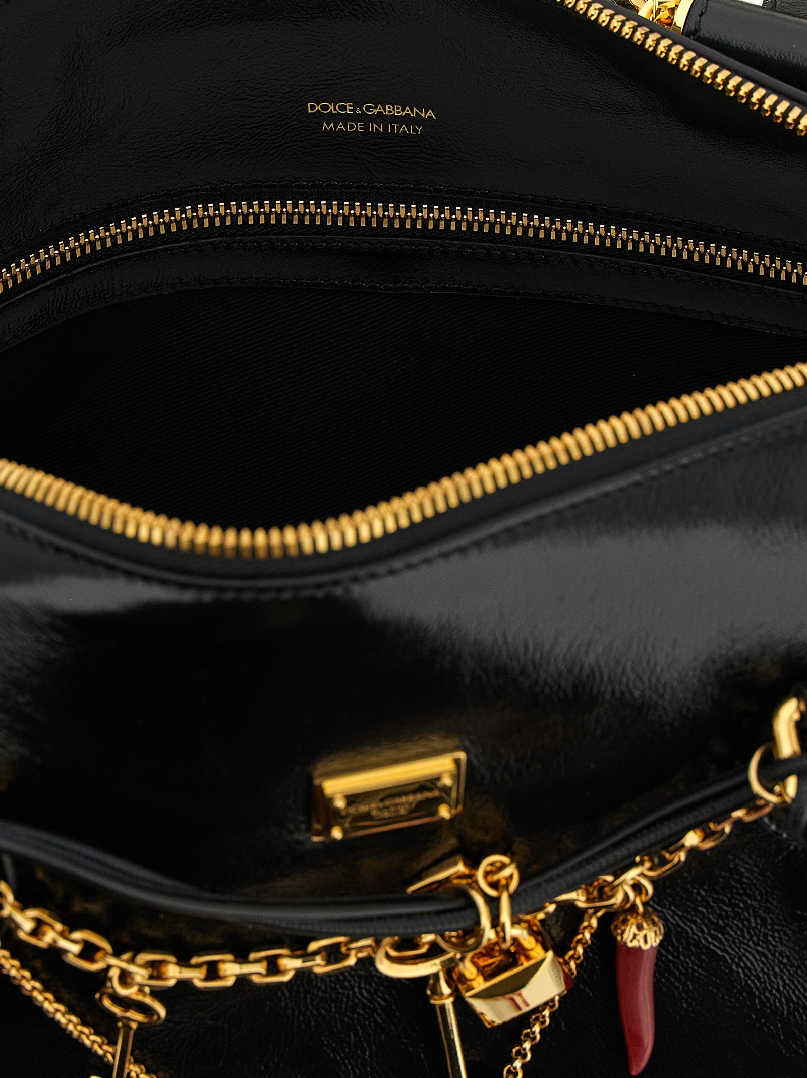 Dolce & Gabbana 'Vittoria' Medium Handbag