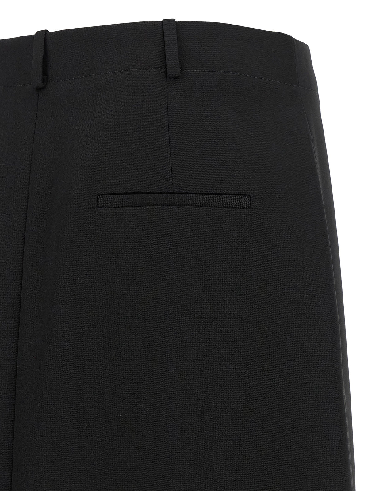 Fendi Skirt Of Sartorial Inspiration