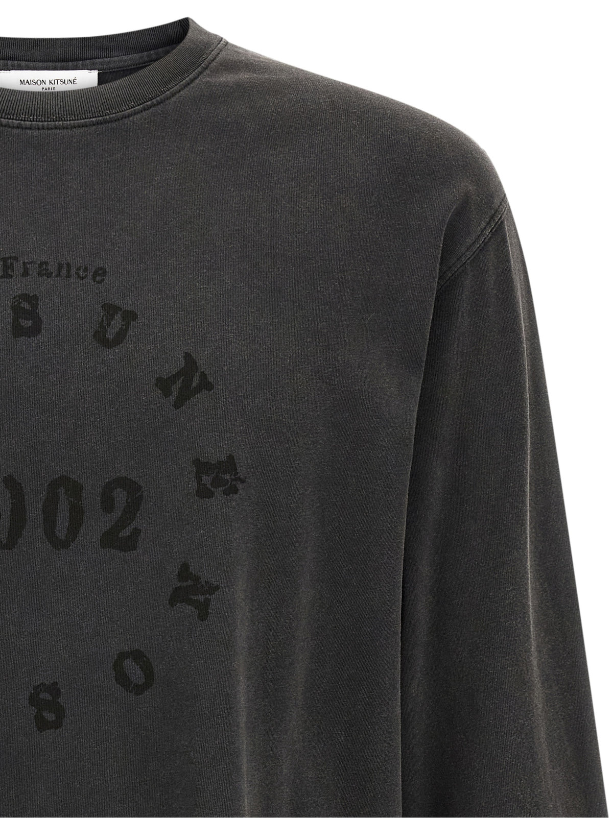 Maison Kitsune 'Maison Kitsuné Circle Stamp' T-Shirt