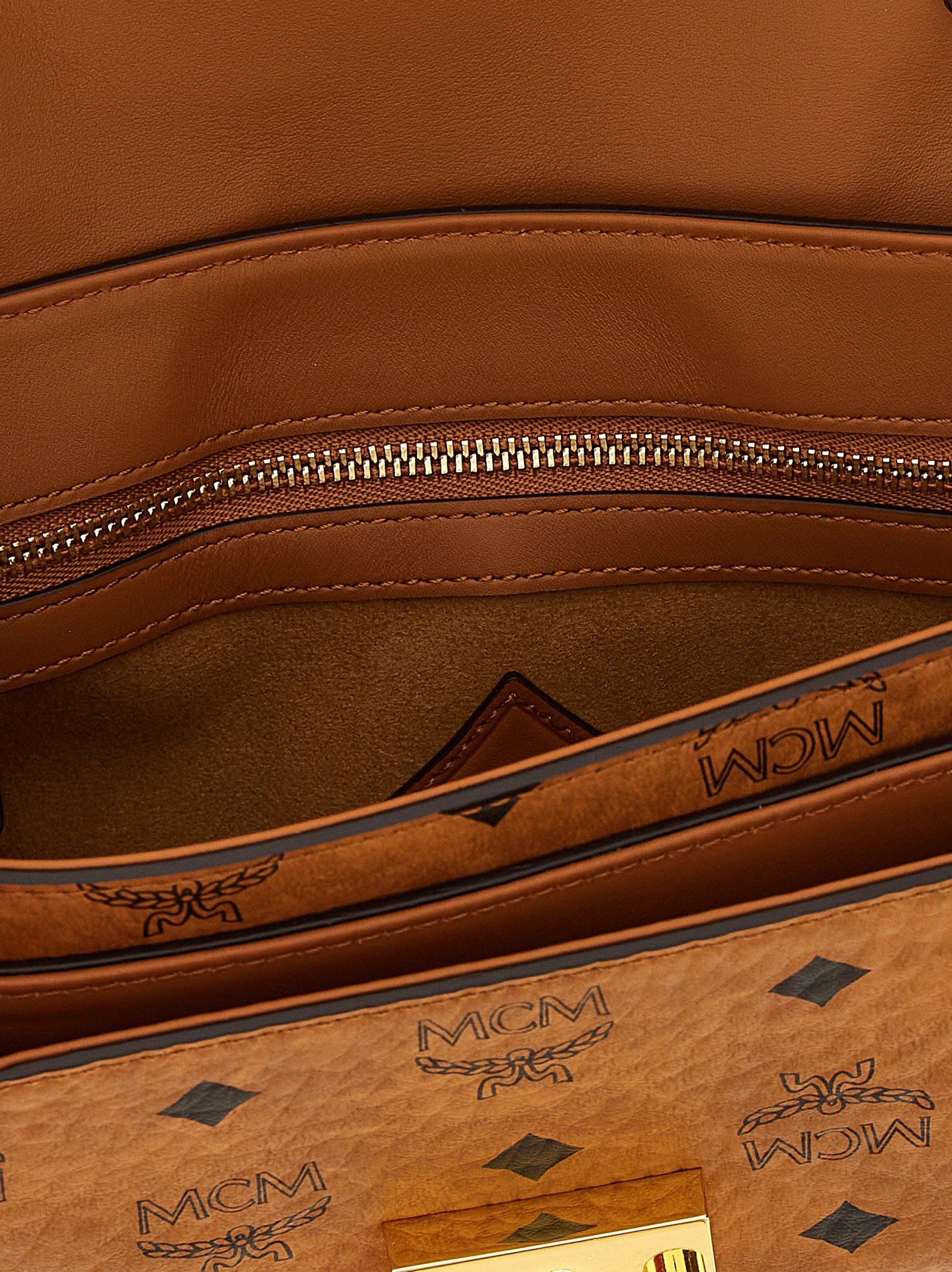 Mcm 'Tracy' Medium Shoulder Bag