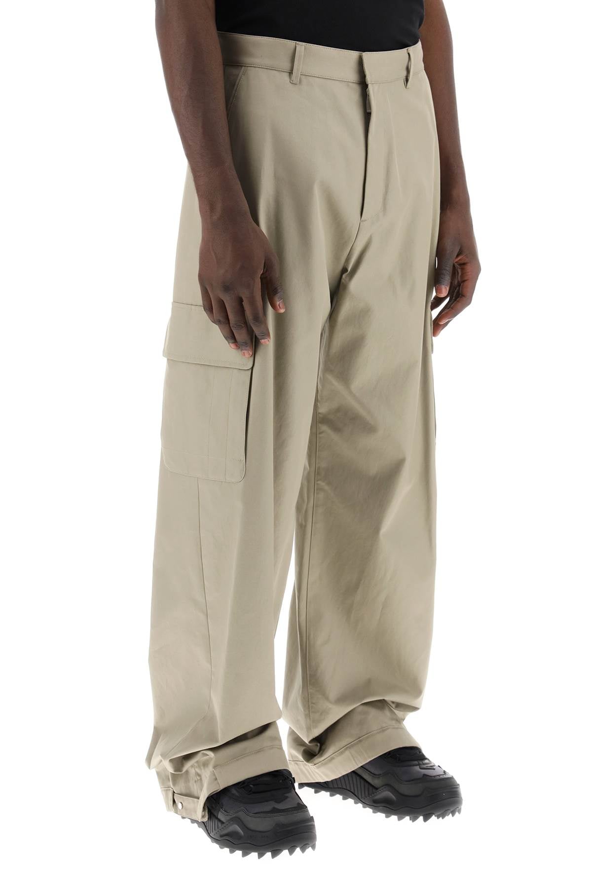 Off-White Wide-Legged Cargo Pants With Ample Leg