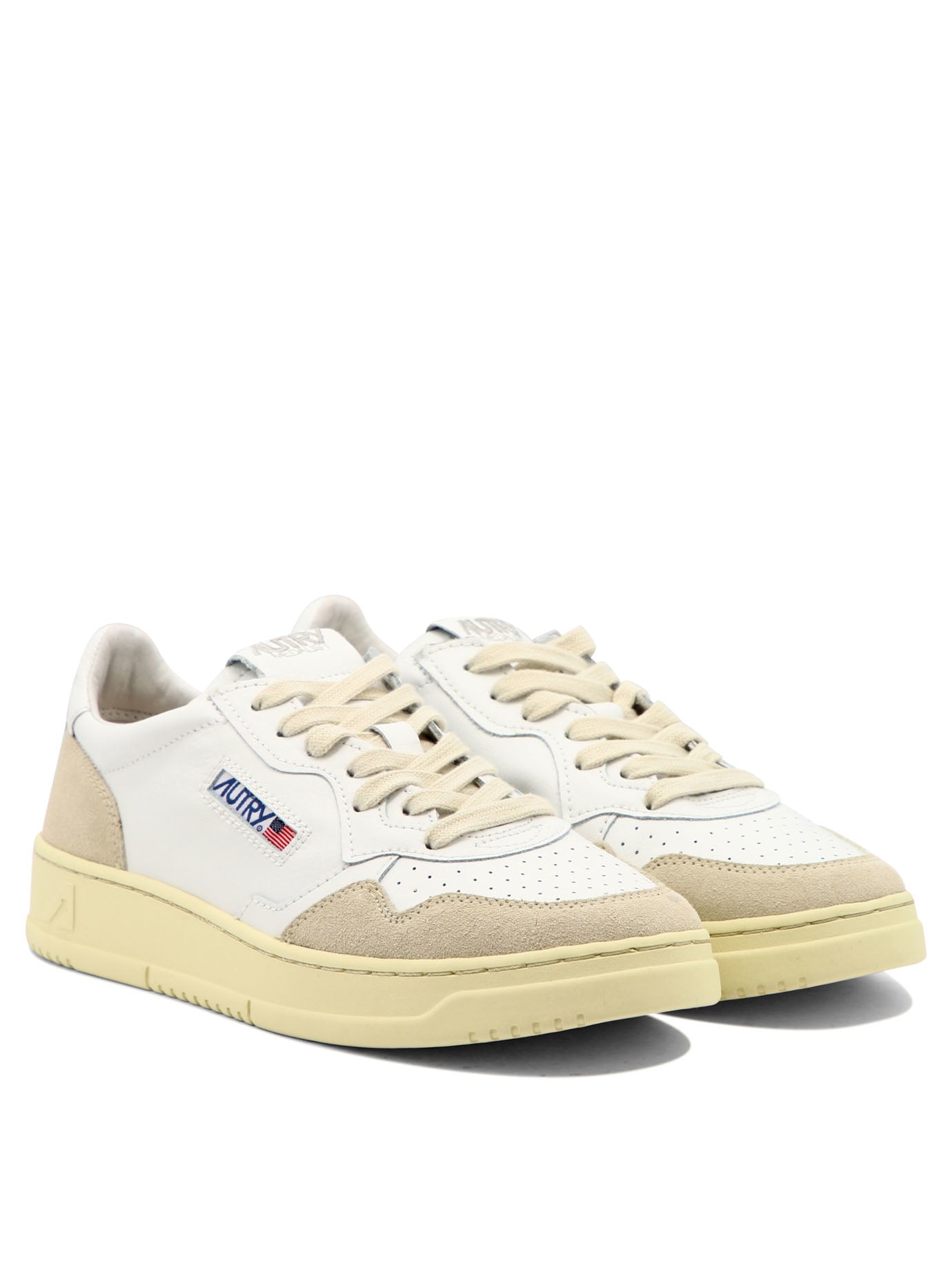 Autry Medalist Low Sneakers
