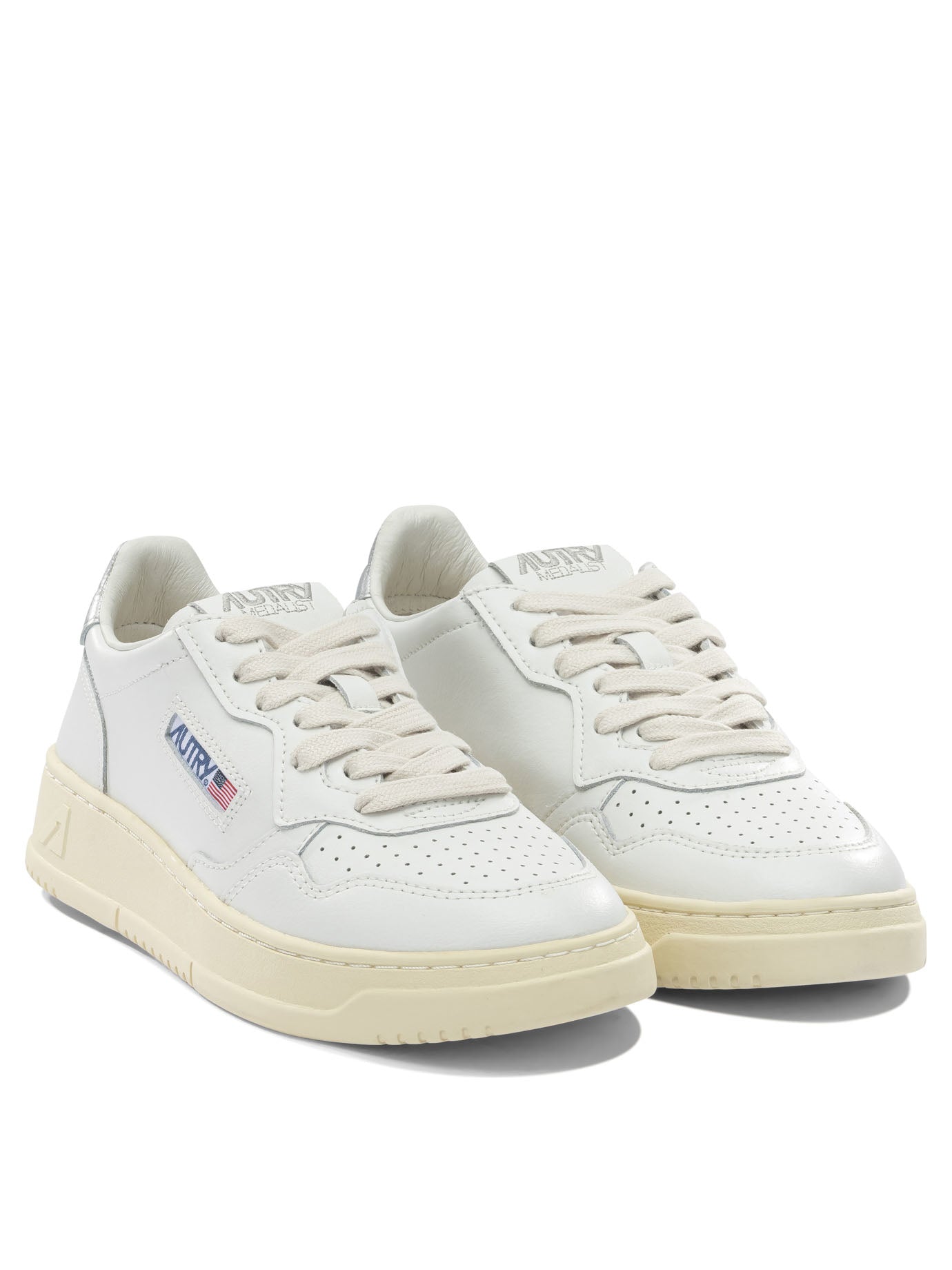 Autry Medalist Low Sneakers
