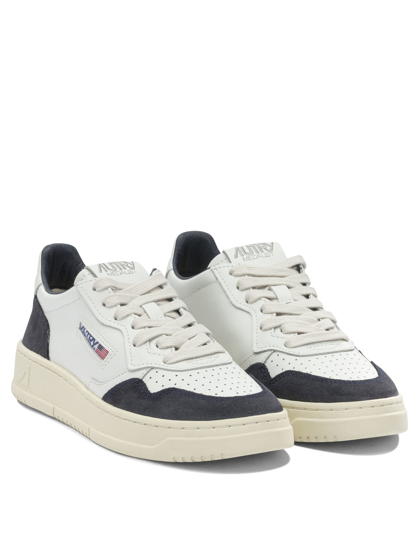 Autry Medalist Low Sneakers