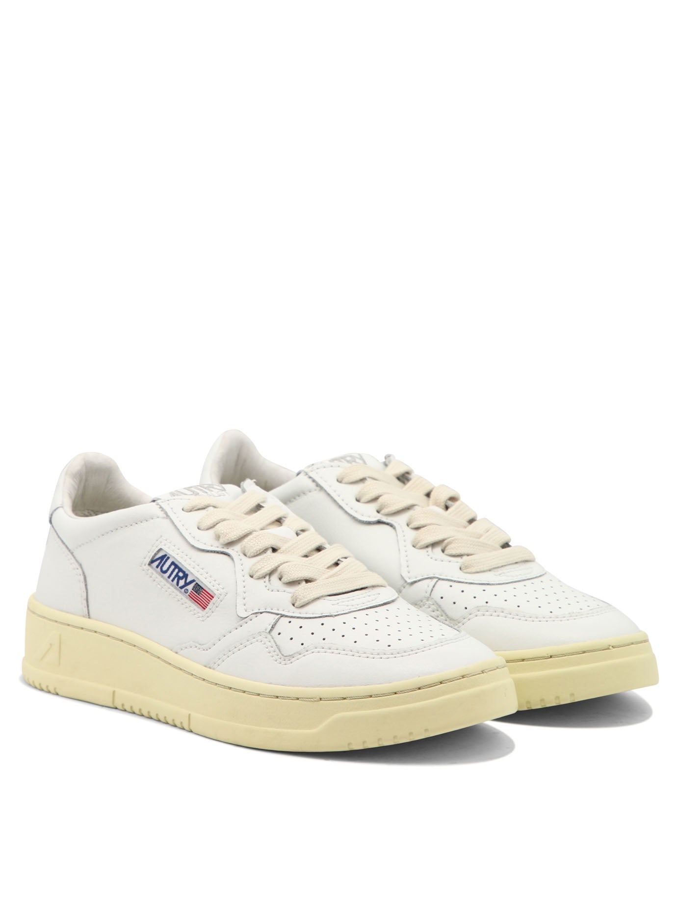Autry Medalist Low Crystal Sneakers