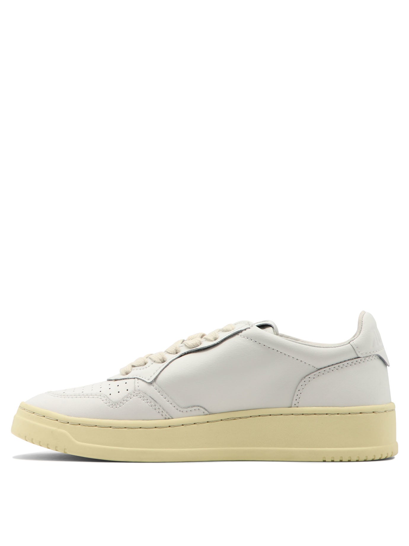 Autry Medalist Low Sneakers