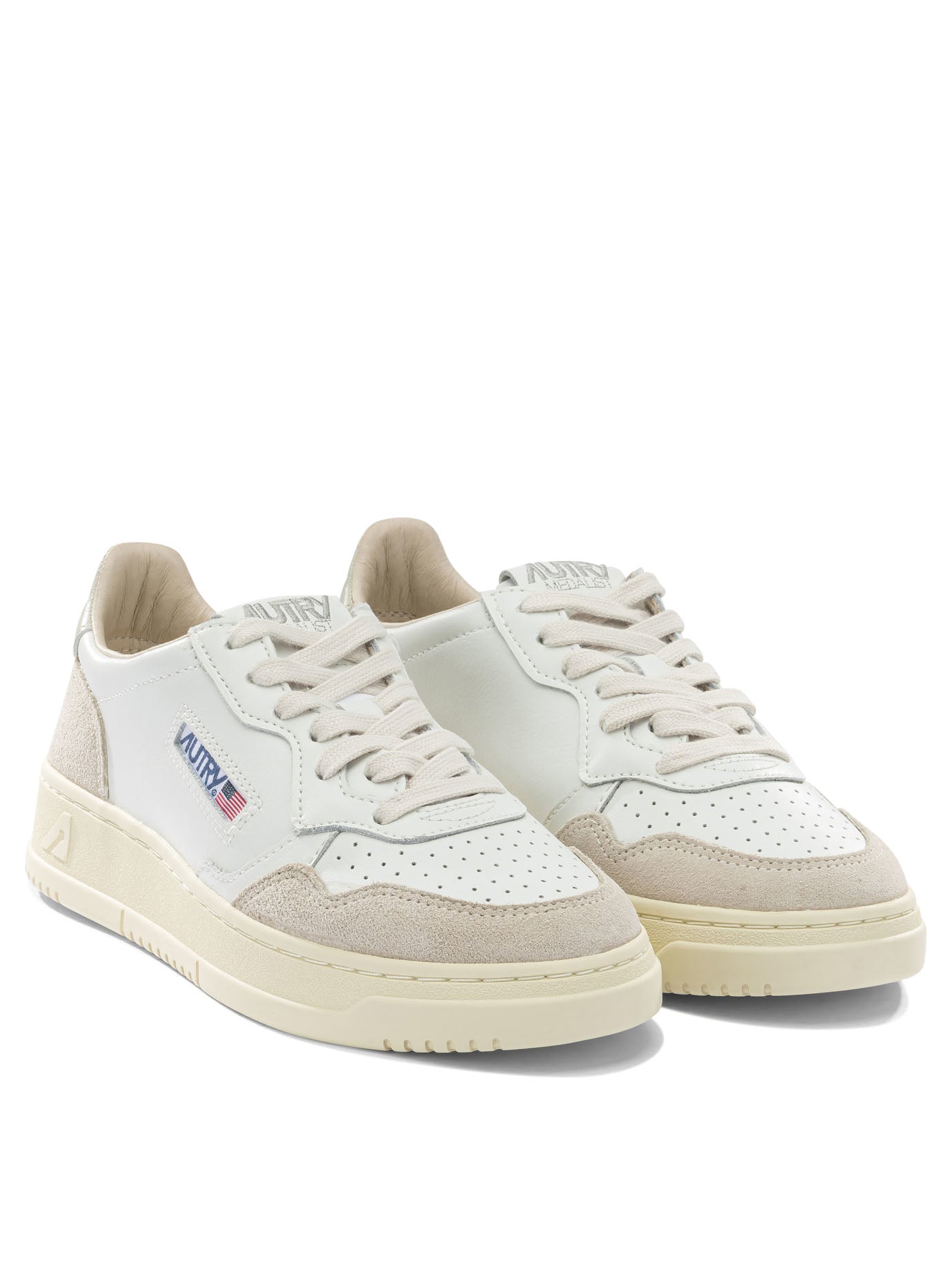 Autry Medalist Low Sneakers