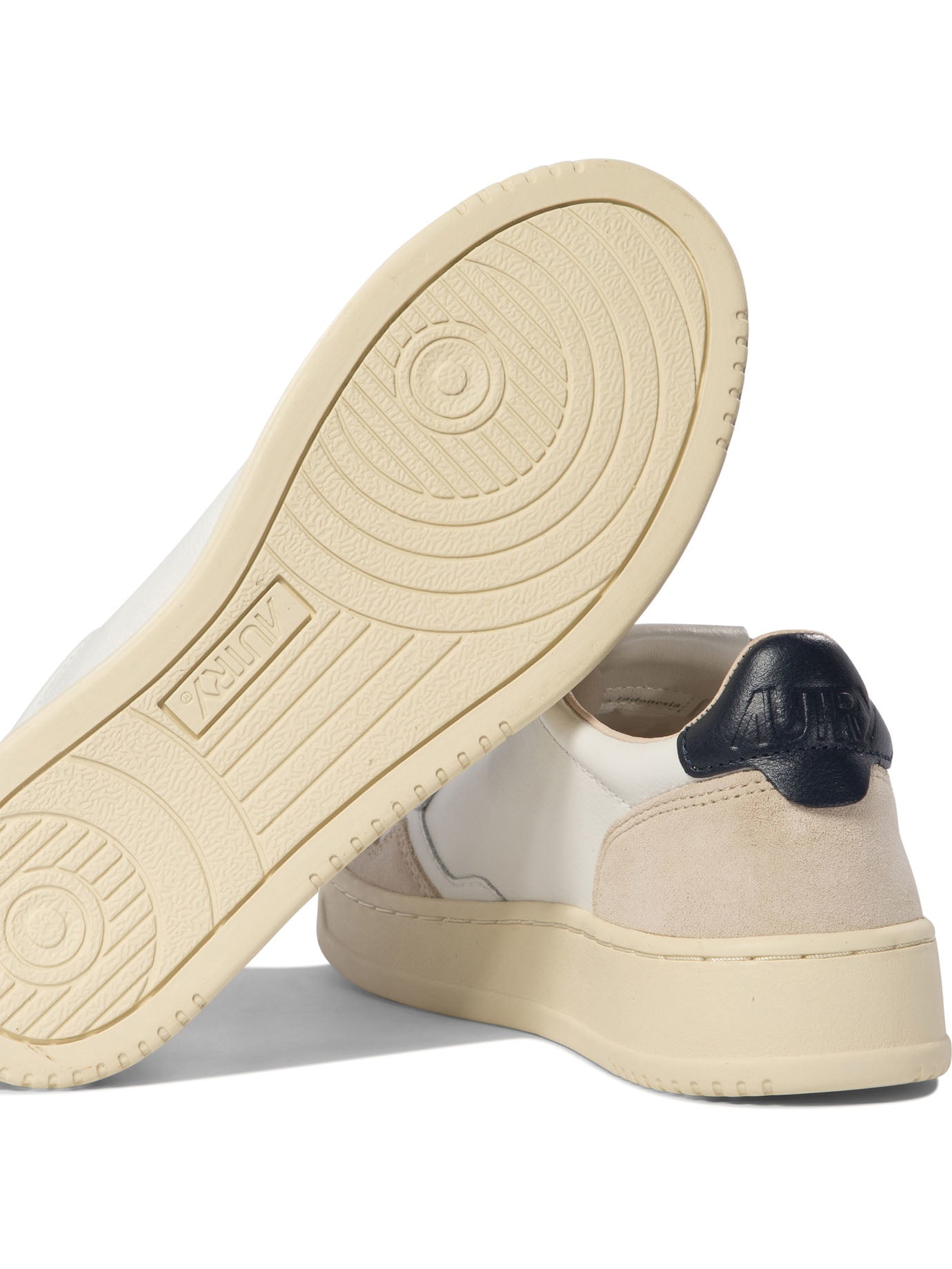 Autry Medalist Low Sneakers