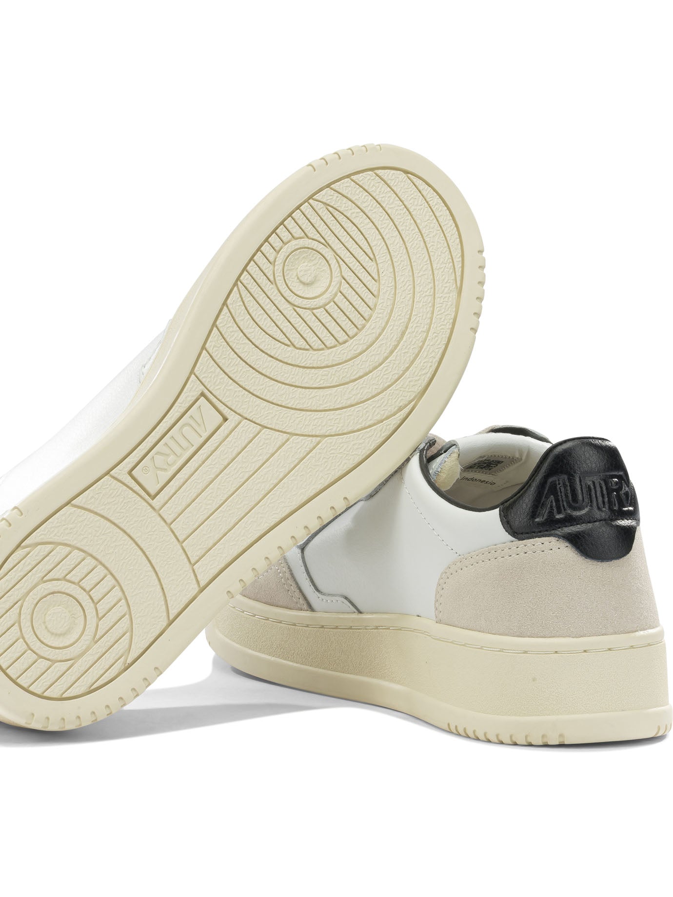 Autry Medalist Low Sneakers With Lettering
