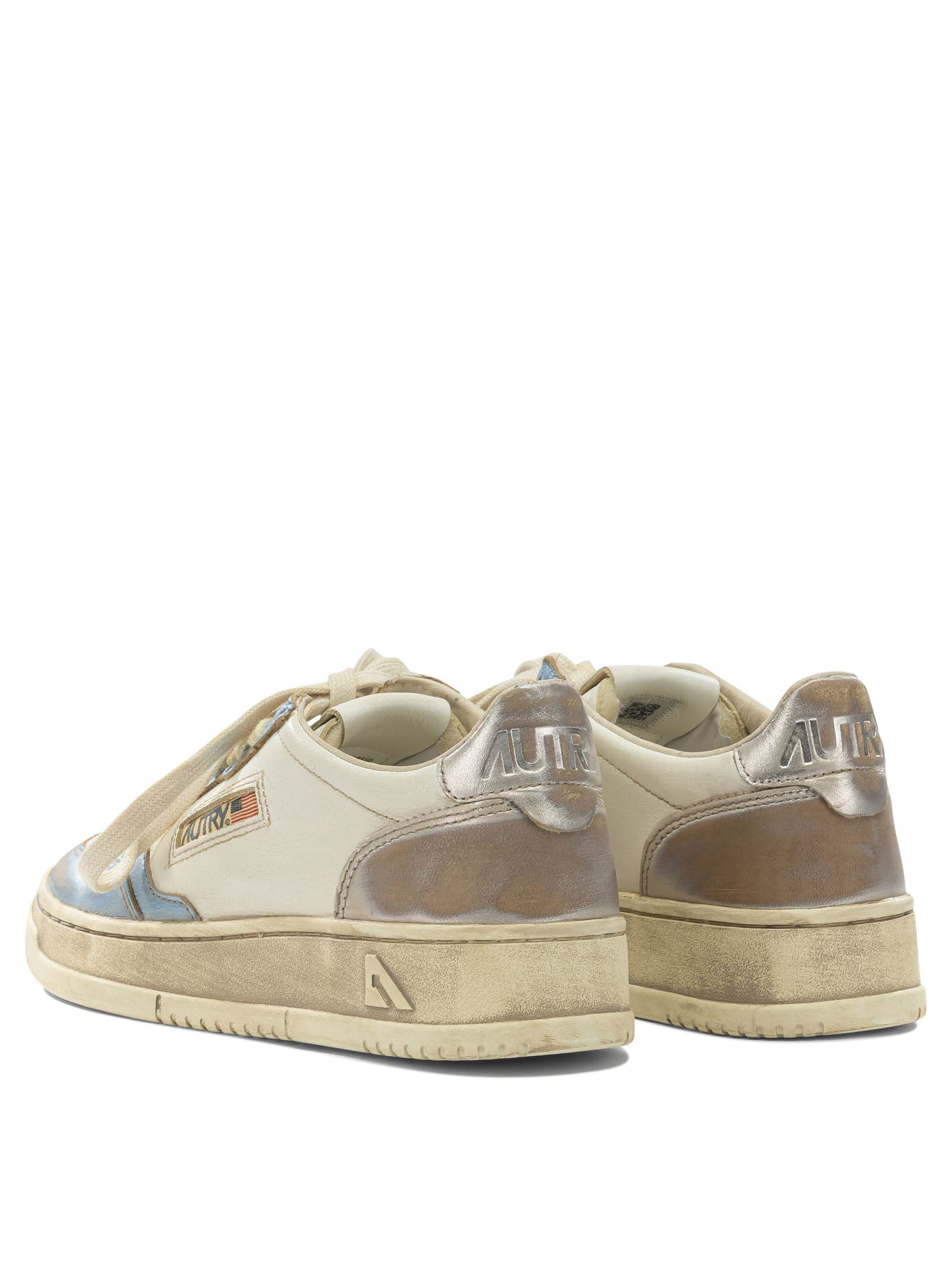 Autry Medalist Low Super Vintage Low Top Sneakers