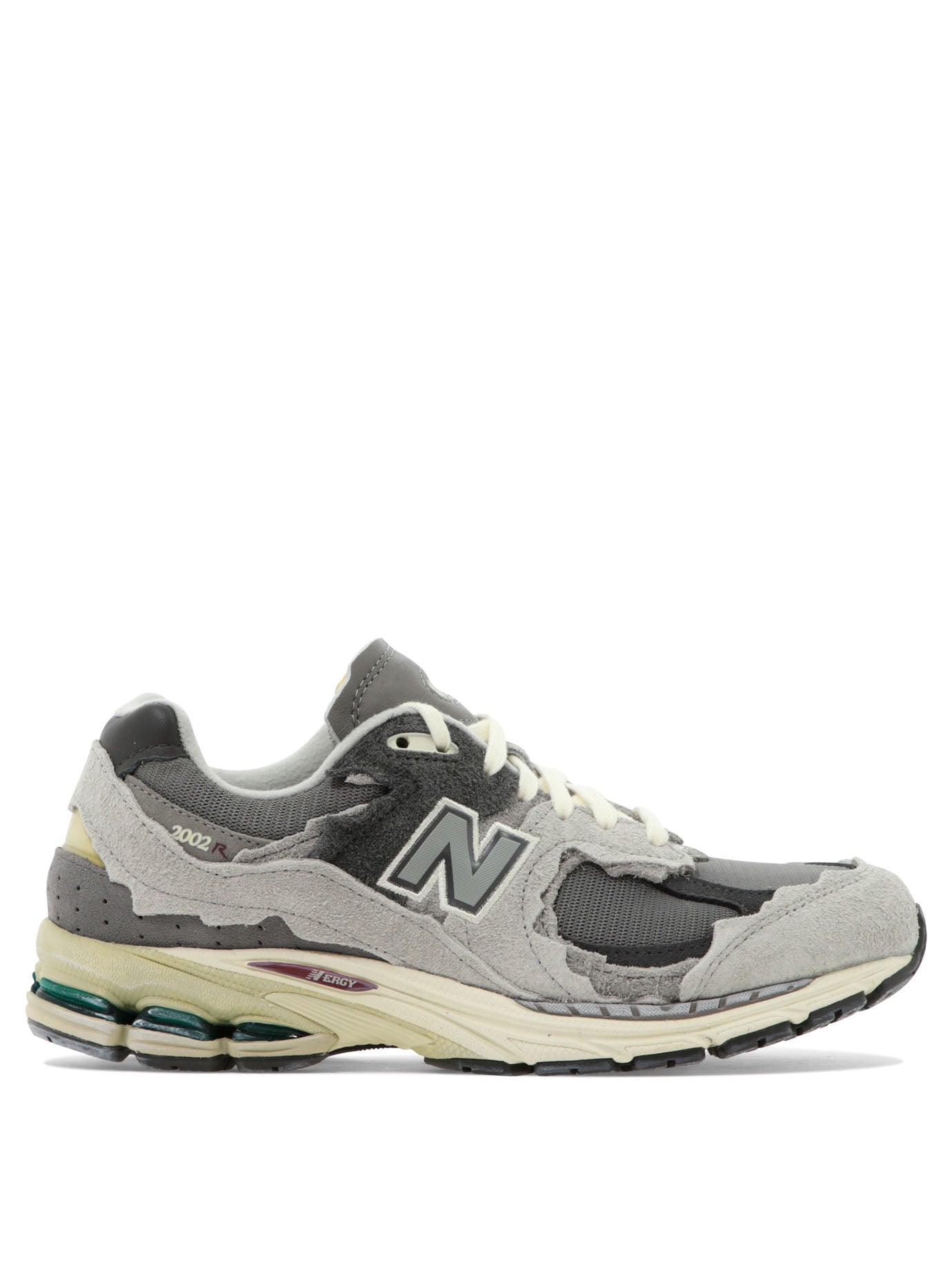 New Balance 2002R Protection Pack Low Sneakers