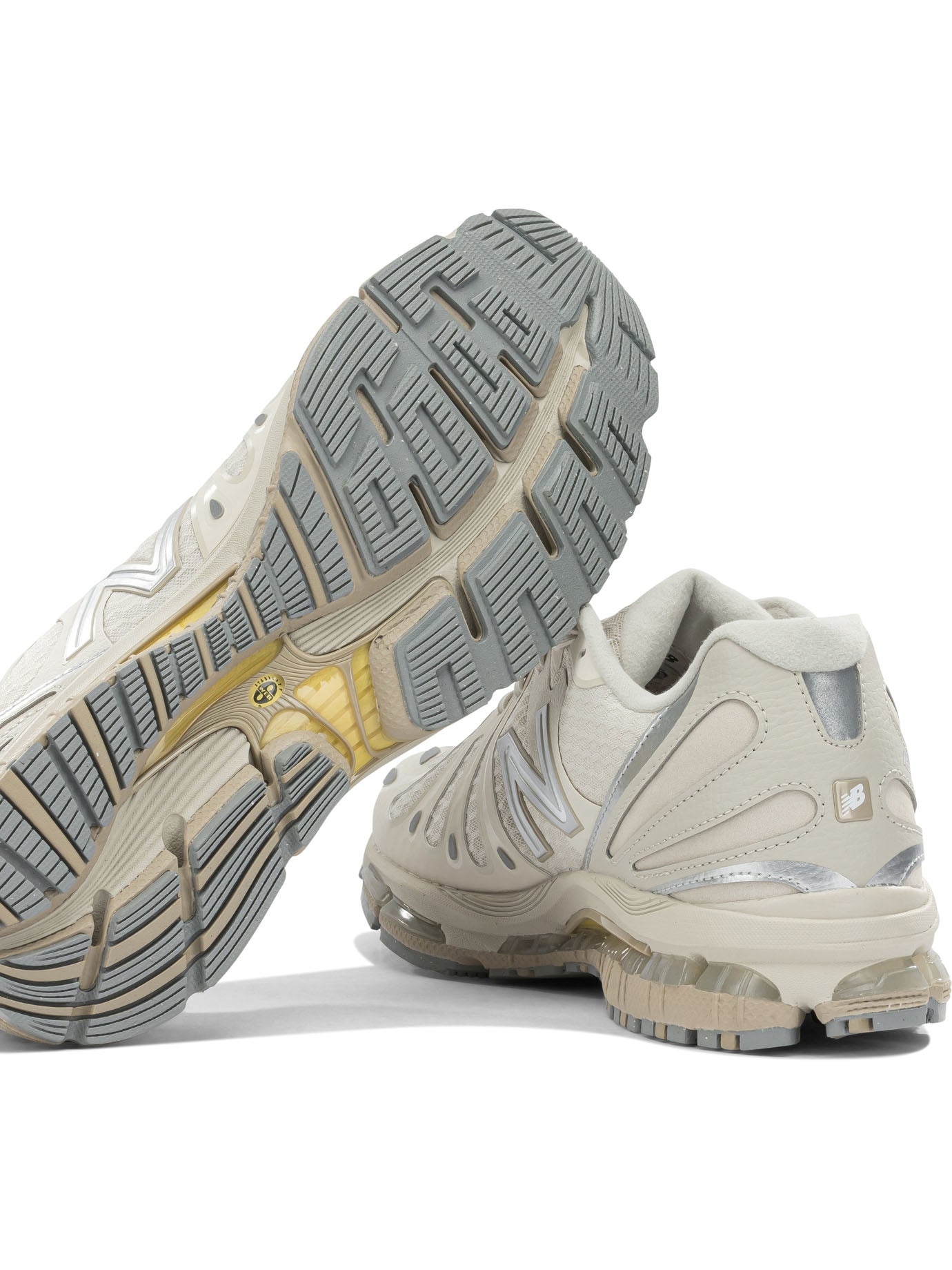 New Balance Abzorb 1890 Low-Top Sneakers
