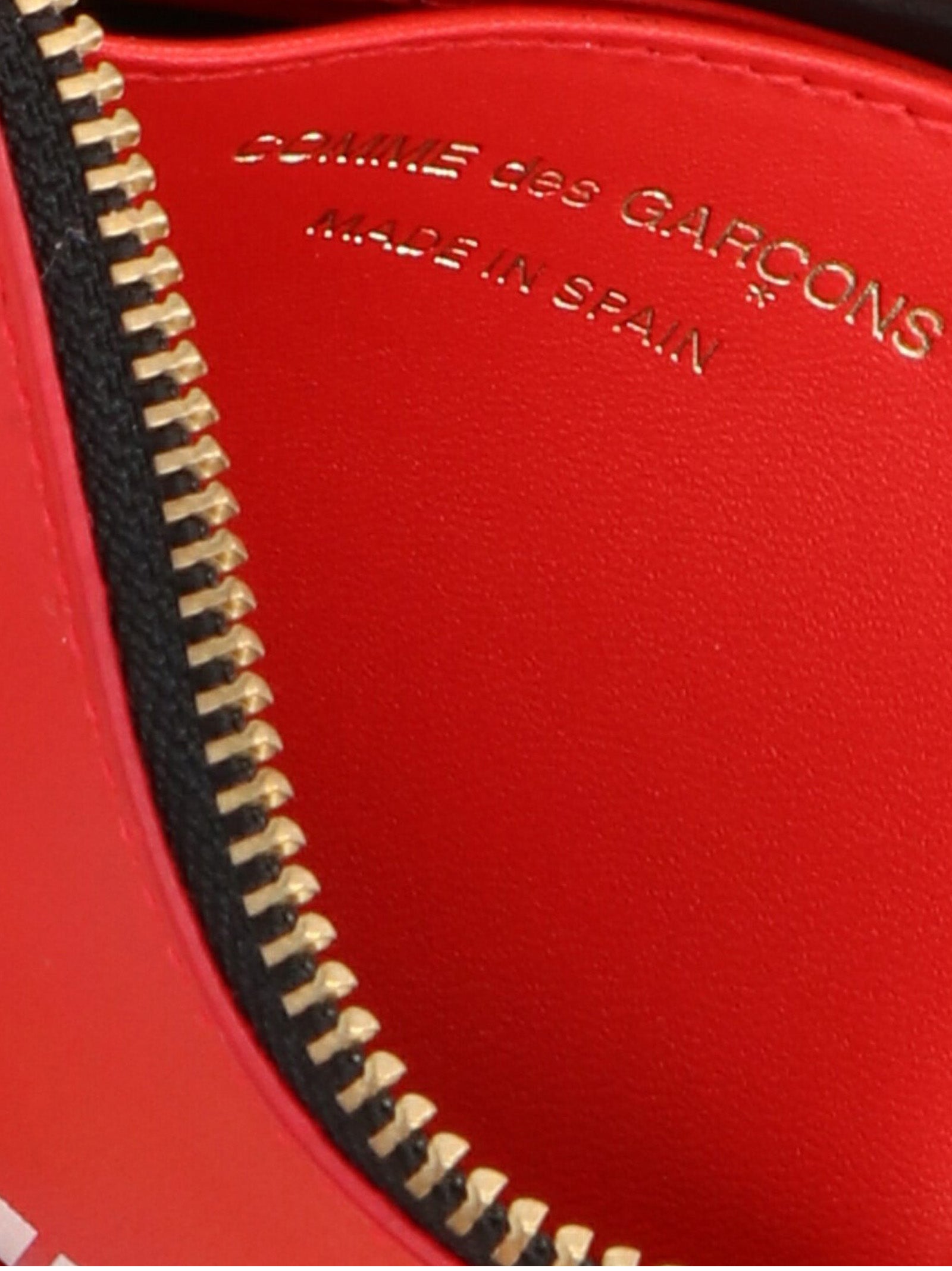 Comme Des Garçons Wallet 'Huge Logo' Wallet