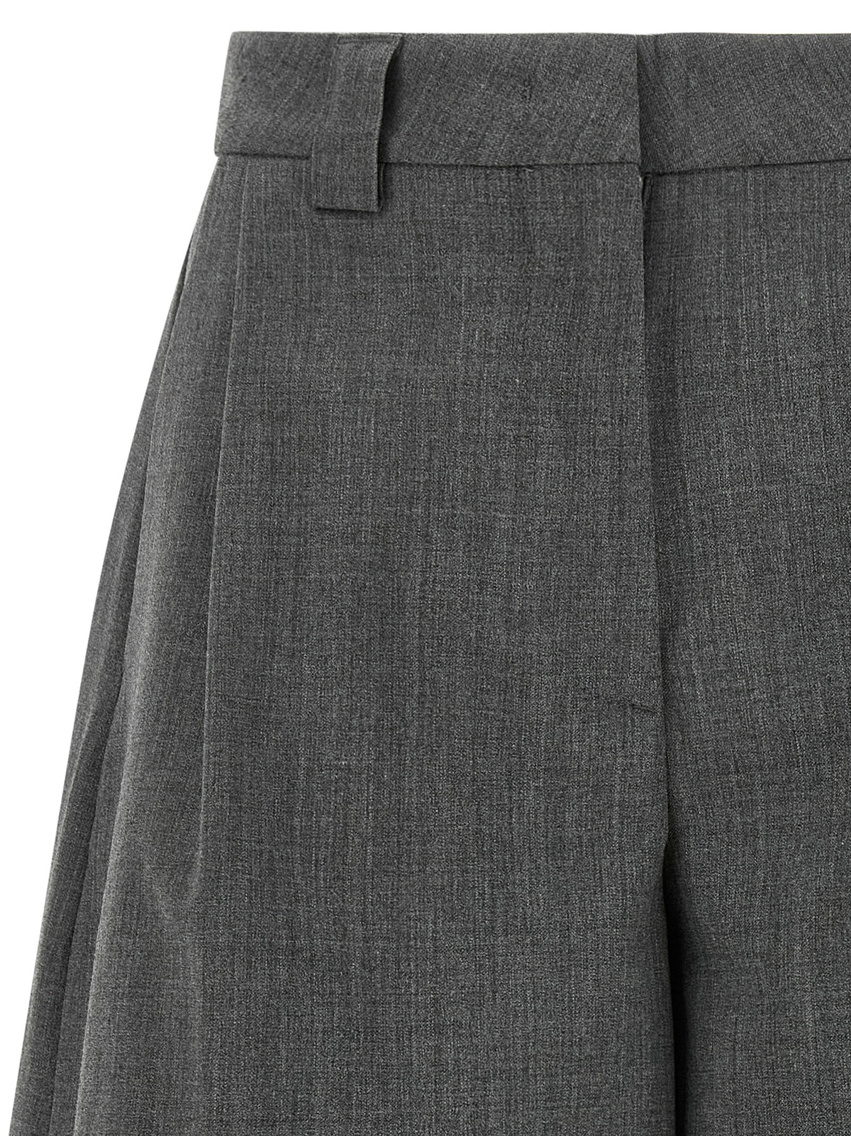 Thelatest 'Dakota' Bermuda Shorts