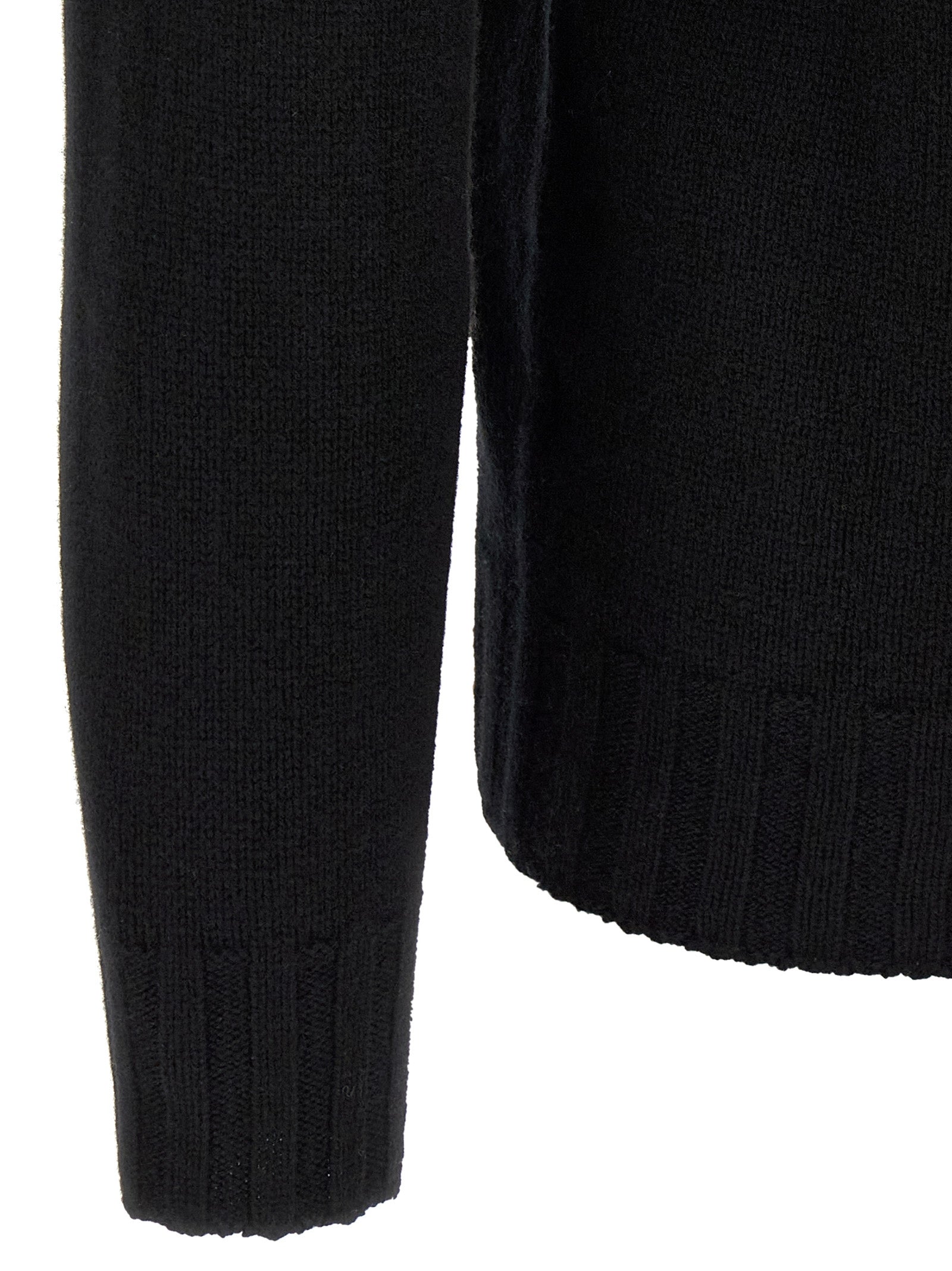 Oliver Lattughi Cashmere V-Sweater
