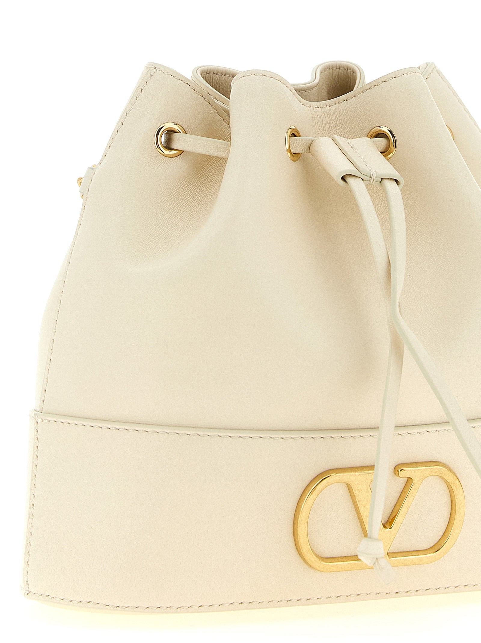 Valentino Garavani Valentino Garavani Vlogo Signature Sechiello Bag
