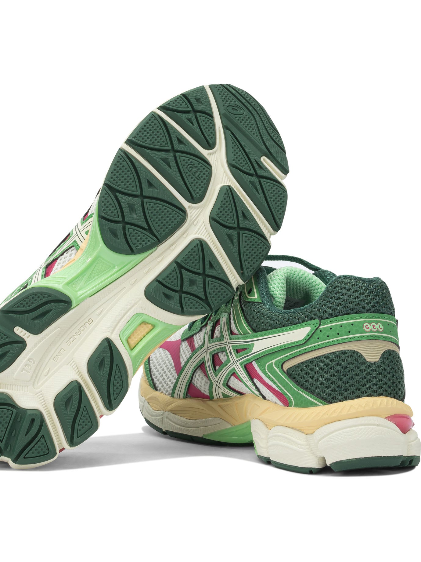 Asics Gel-Cumulus 16 Sneakers