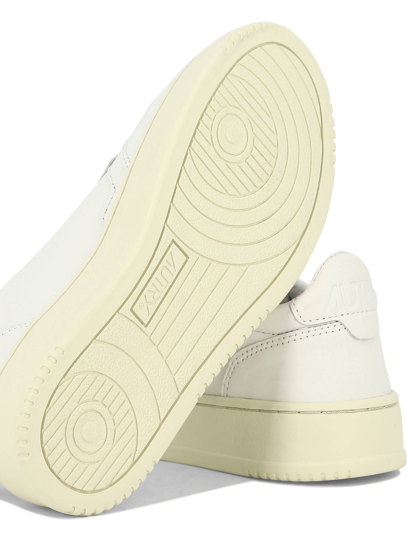 Autry Medalist Low Sneakers