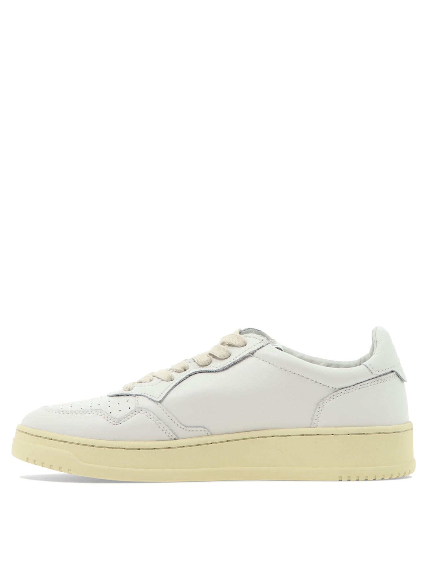 Autry Medalist Low Sneakers