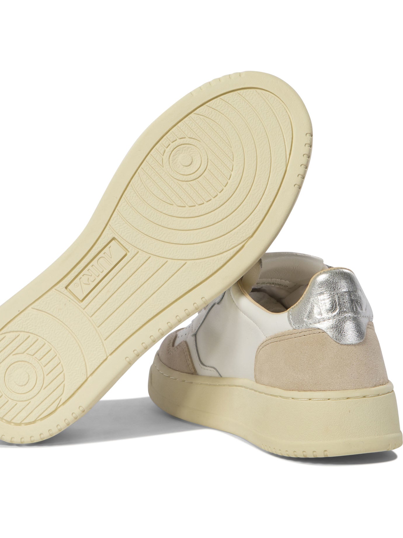 Autry Medalist Low Sneakers